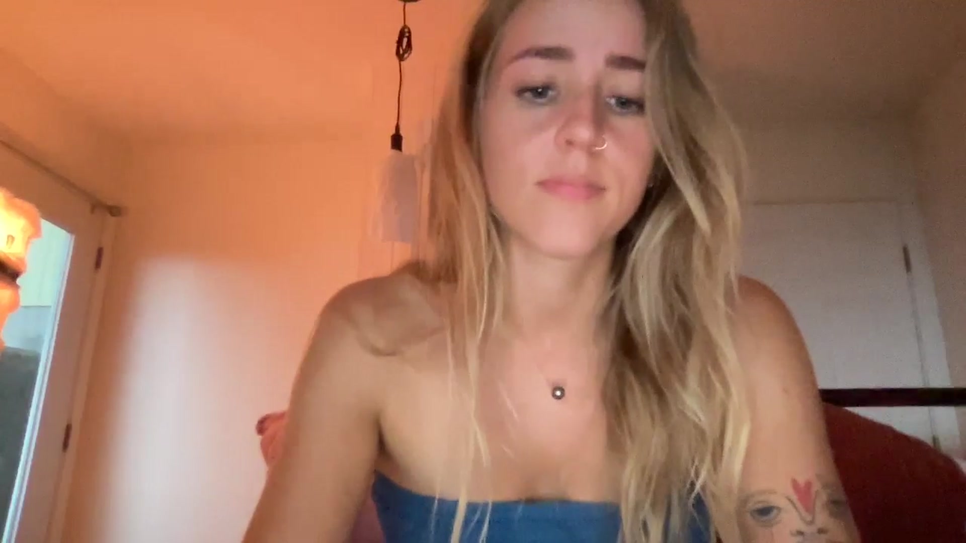 Gallery image thumbnail from IvyPiercee's myfreecams stream on, 11/05/2025, 03:33 image 8 of 20