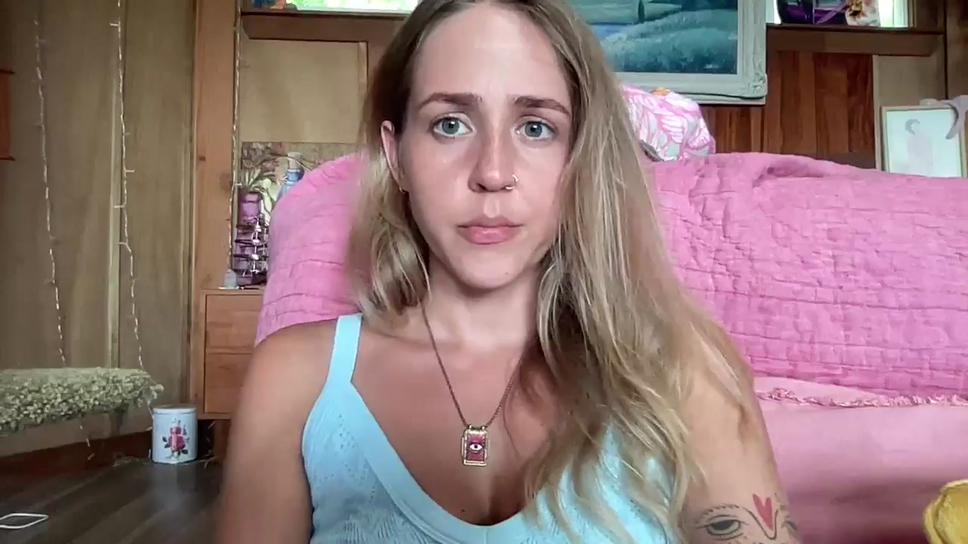 Gallery image thumbnail from IvyPiercee's myfreecams stream on, 02/19/2026, 01:17 image 8 of 20
