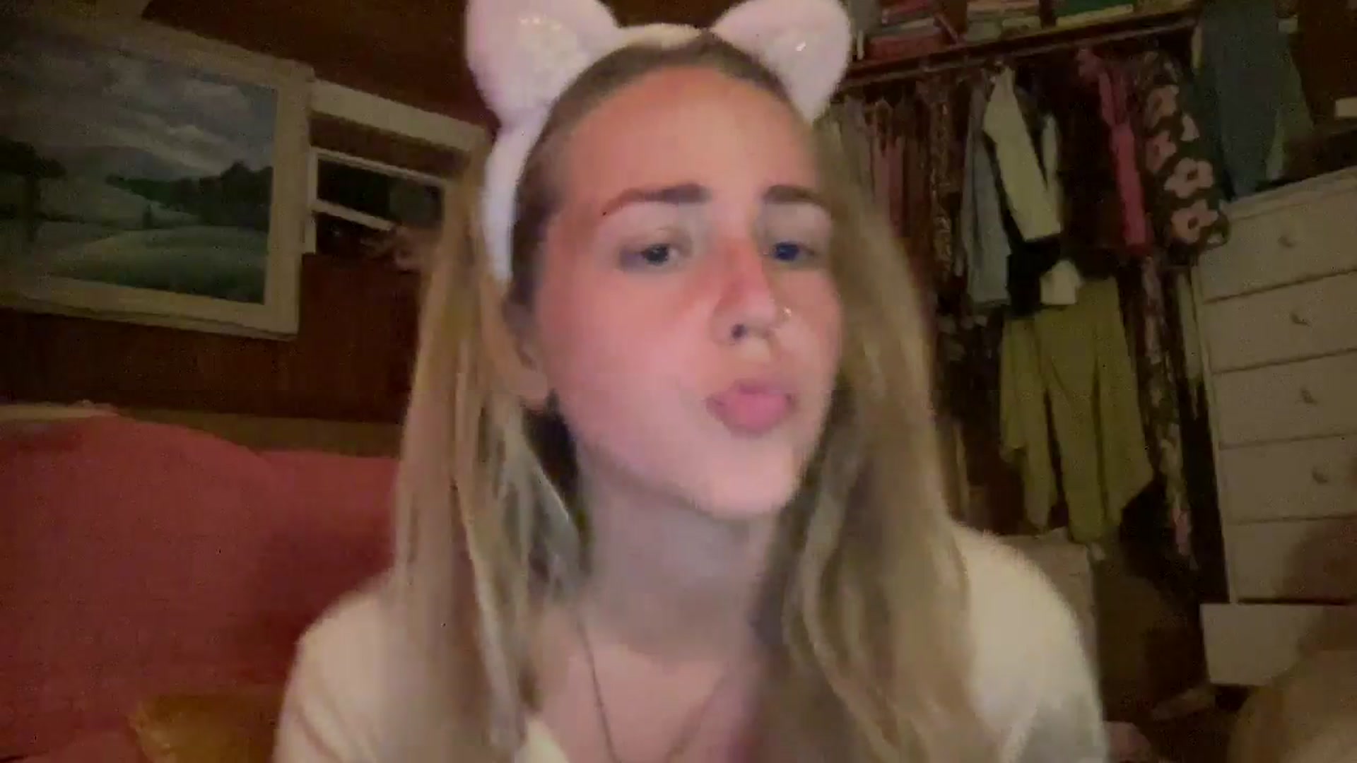 Gallery image thumbnail from IvyPiercee's myfreecams stream on, 02/22/2026, 05:21 image 11 of 20
