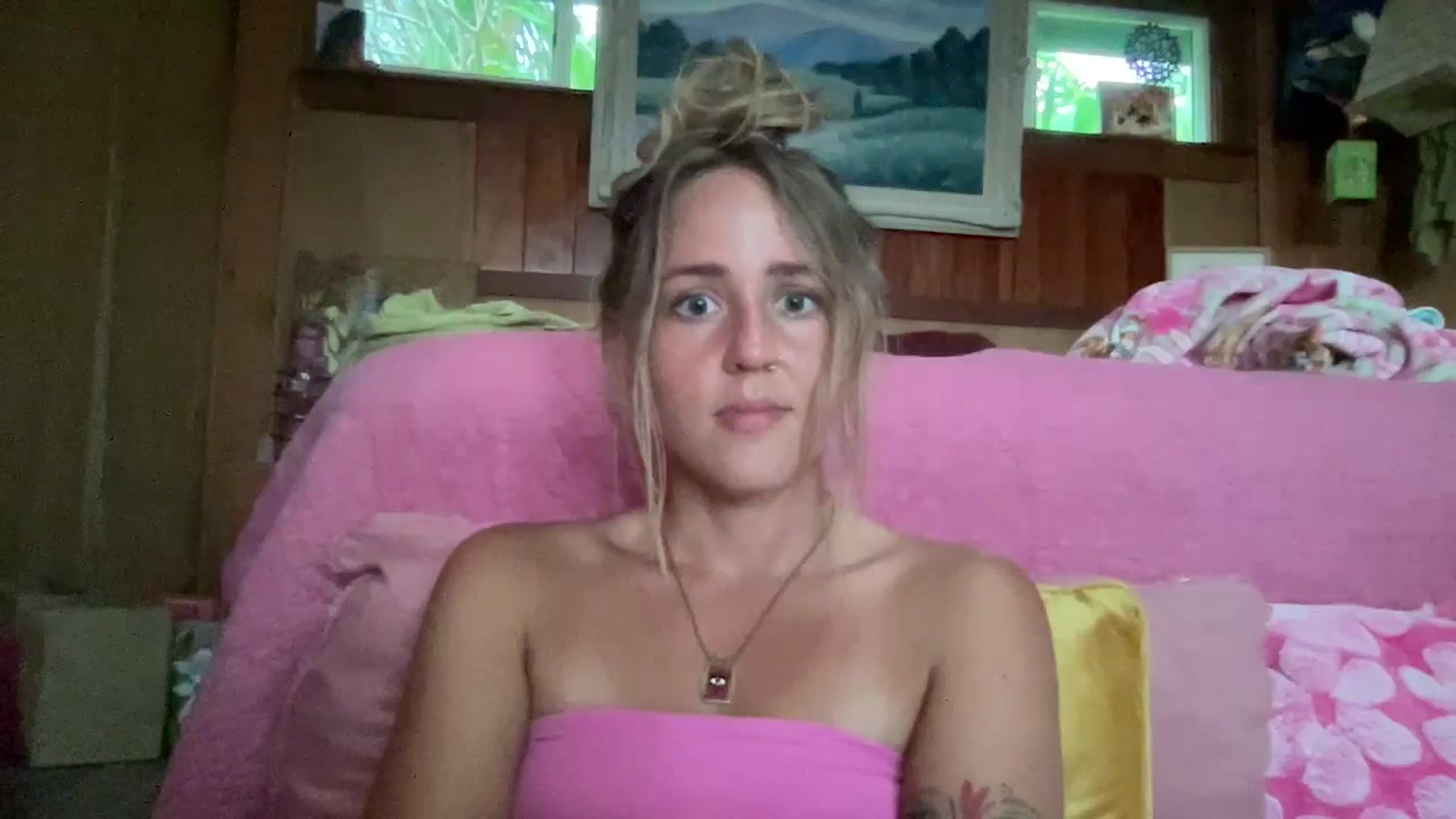 Gallery image thumbnail from IvyPiercee's myfreecams stream on, 03/30/2026, 04:24 image 12 of 20