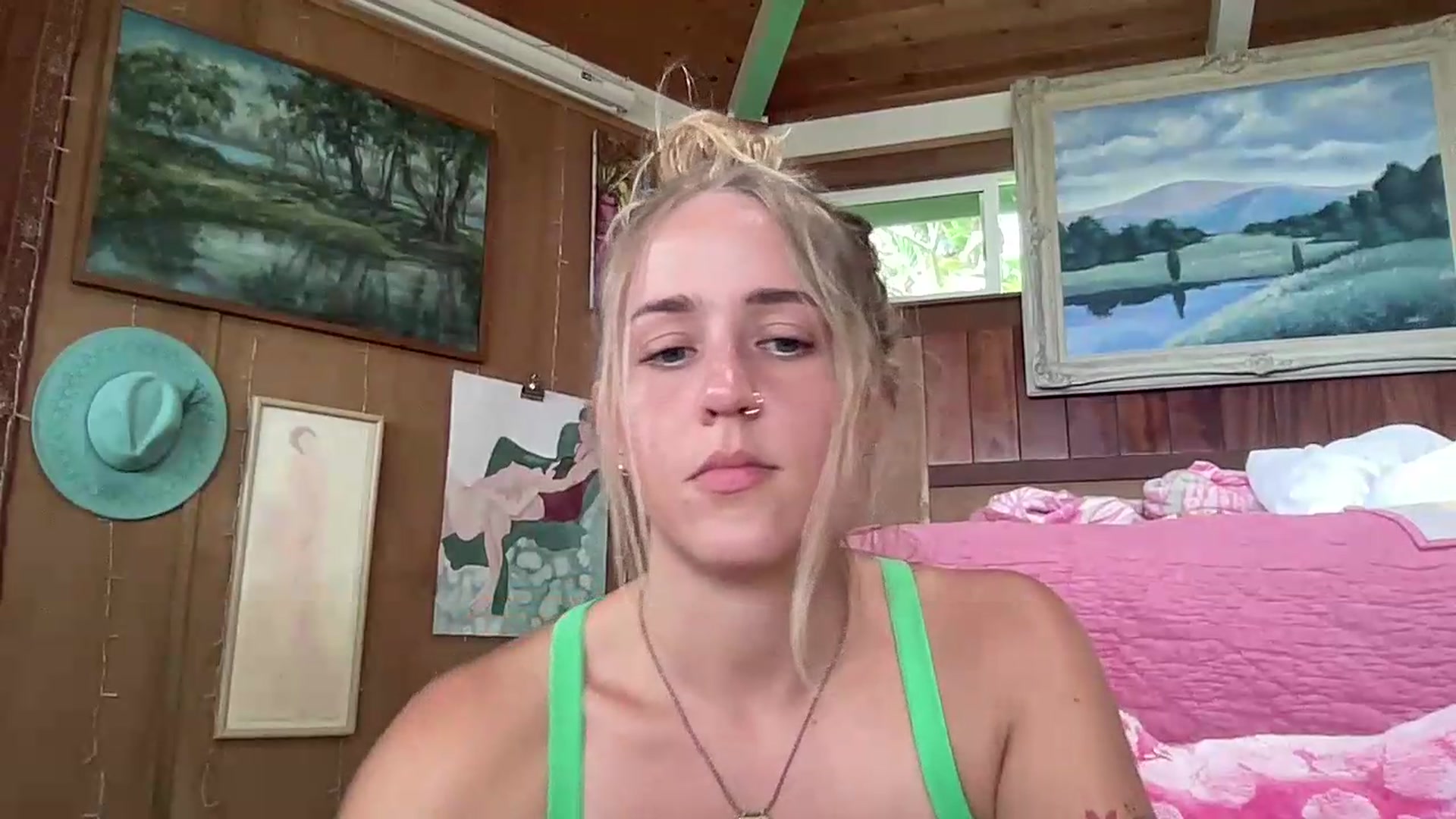 Gallery image thumbnail from IvyPiercee's myfreecams stream on, 05/16/2026, 23:45 image 13 of 20