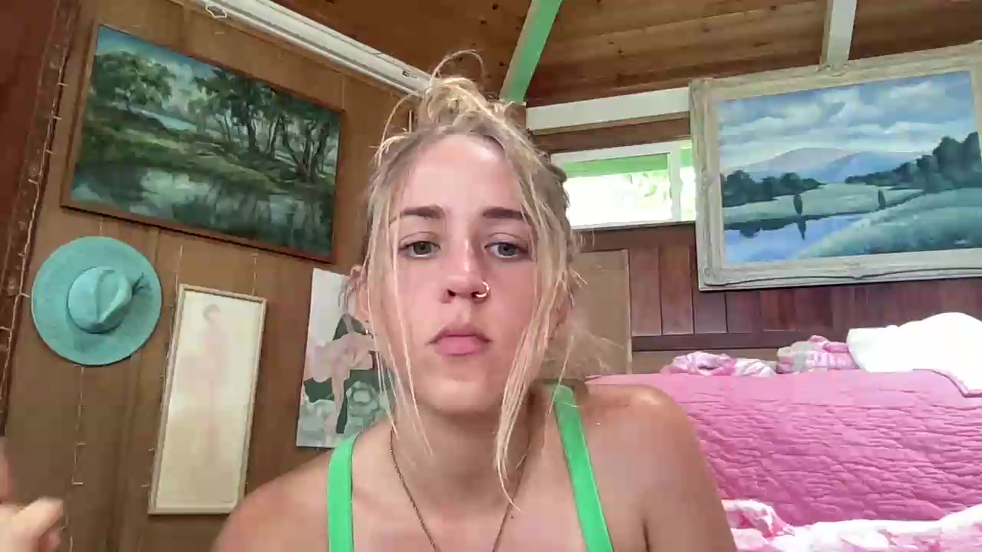 Gallery image thumbnail from IvyPiercee's myfreecams stream on, 05/16/2026, 23:45 image 10 of 20