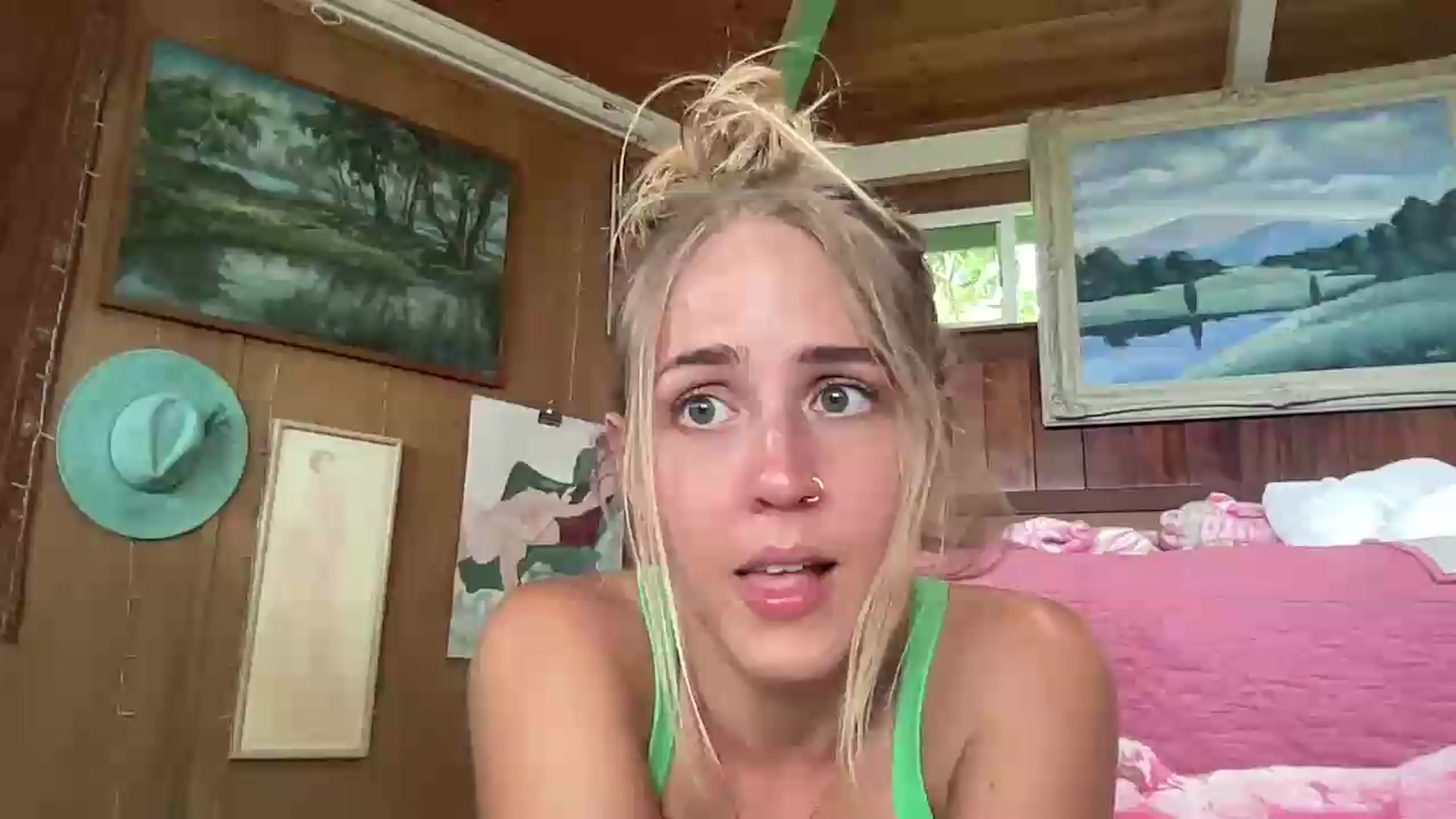 Gallery image thumbnail from IvyPiercee's myfreecams stream on, 05/16/2026, 23:45 image 2 of 20