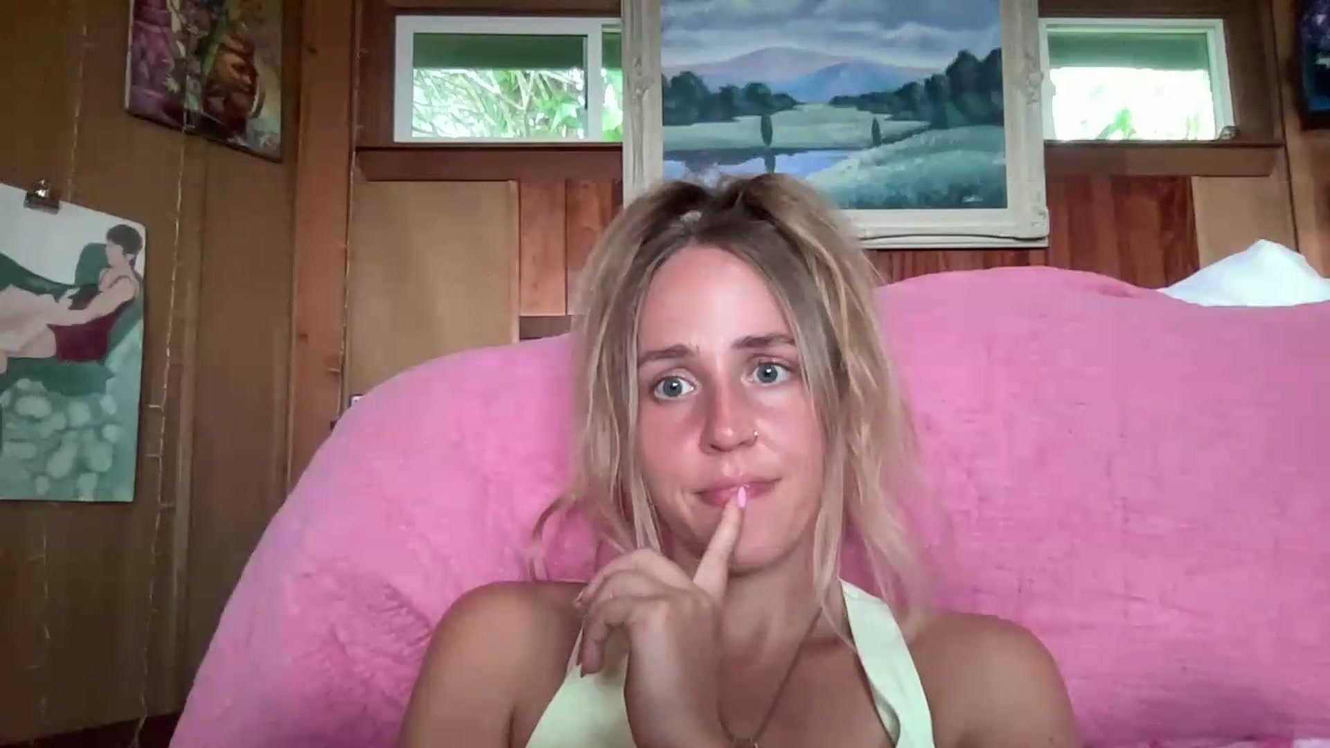 Gallery image thumbnail from IvyPiercee's myfreecams stream on, 05/23/2026, 02:50 image 17 of 20