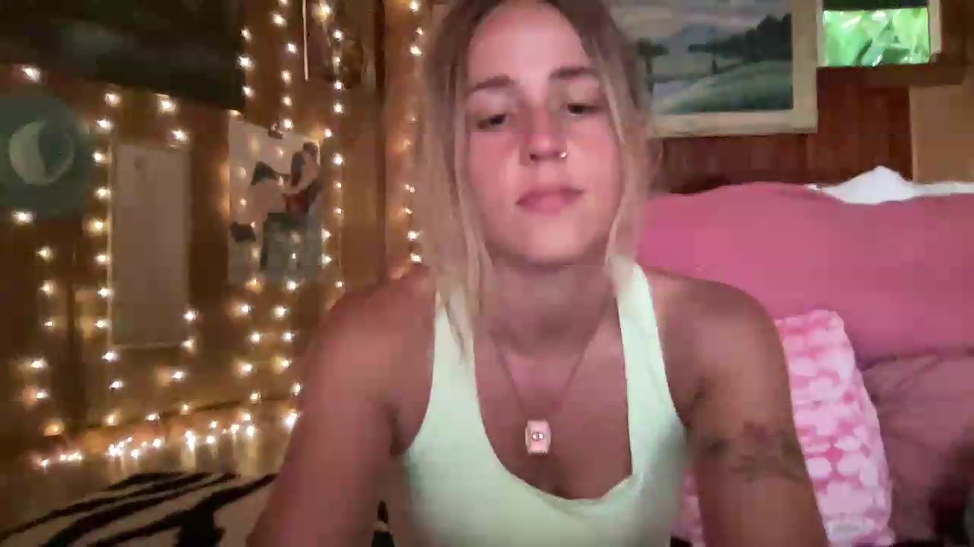 Gallery image thumbnail from IvyPiercee's myfreecams stream on, 05/23/2026, 04:39 image 20 of 20