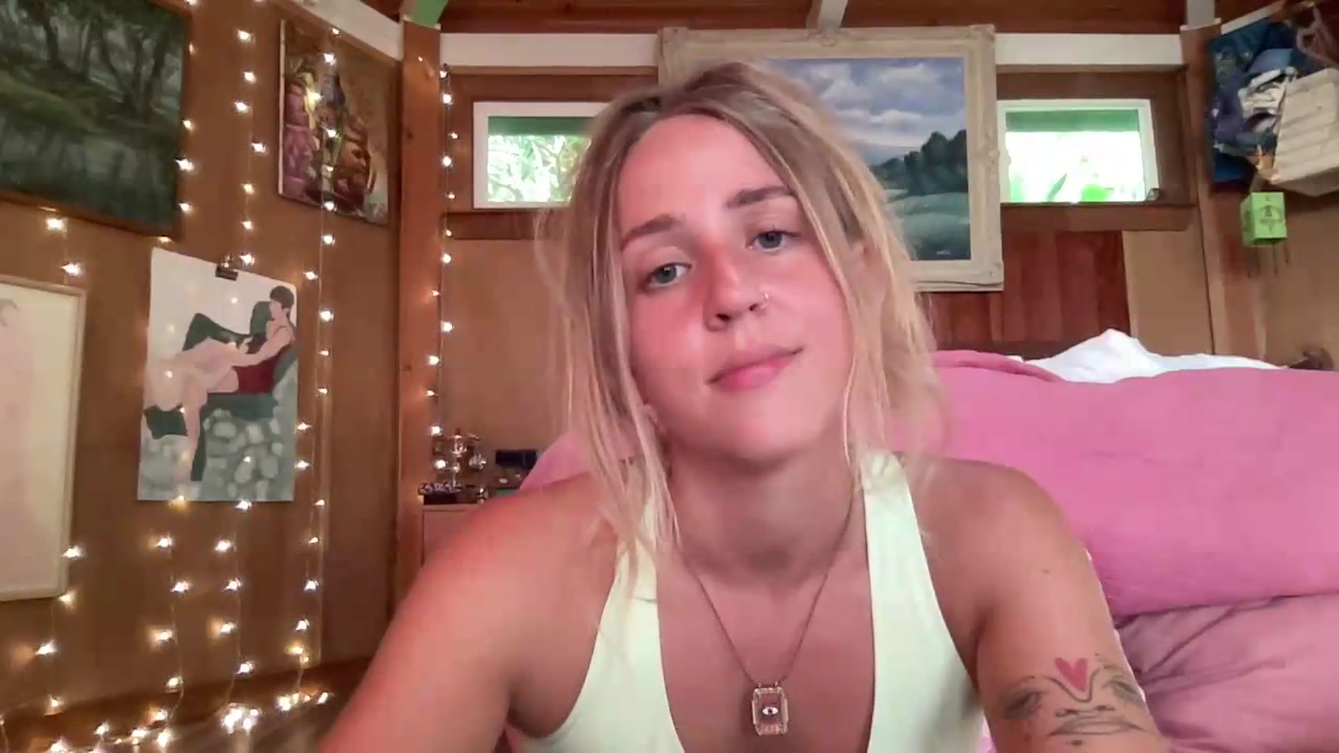 Gallery image thumbnail from IvyPiercee's myfreecams stream on, 05/23/2026, 04:39 image 2 of 20