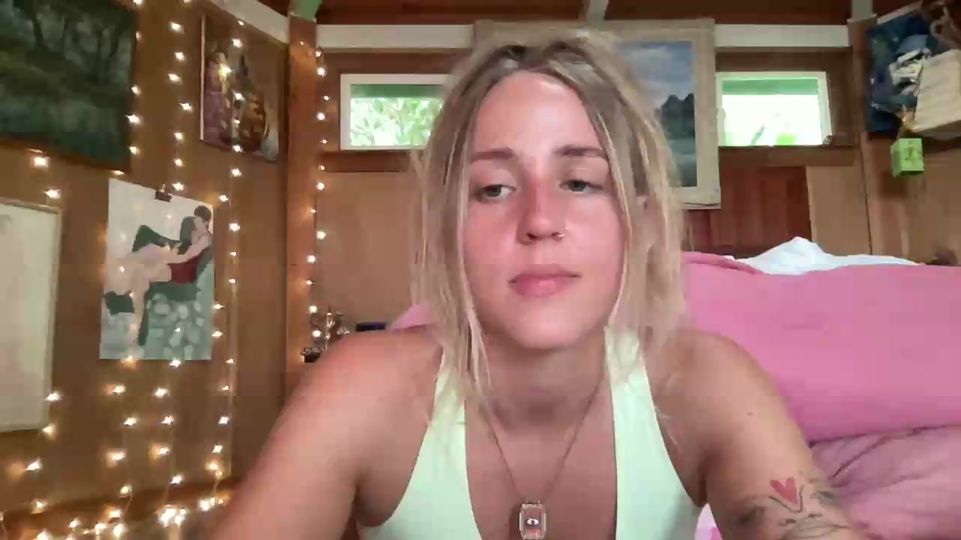 Gallery image thumbnail from IvyPiercee's myfreecams stream on, 05/23/2026, 04:39 image 1 of 20
