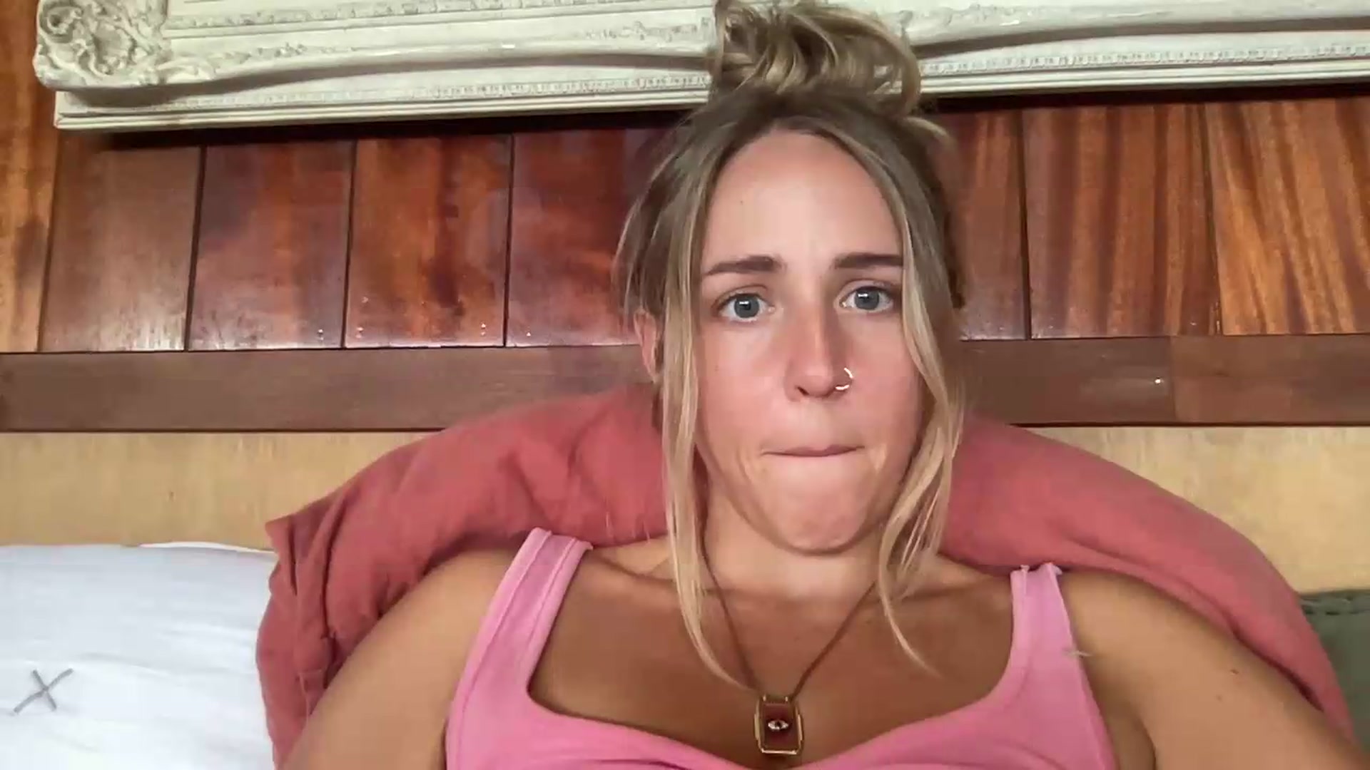 Gallery image thumbnail from IvyPiercee's myfreecams stream on, 06/27/2026, 22:28 image 16 of 20