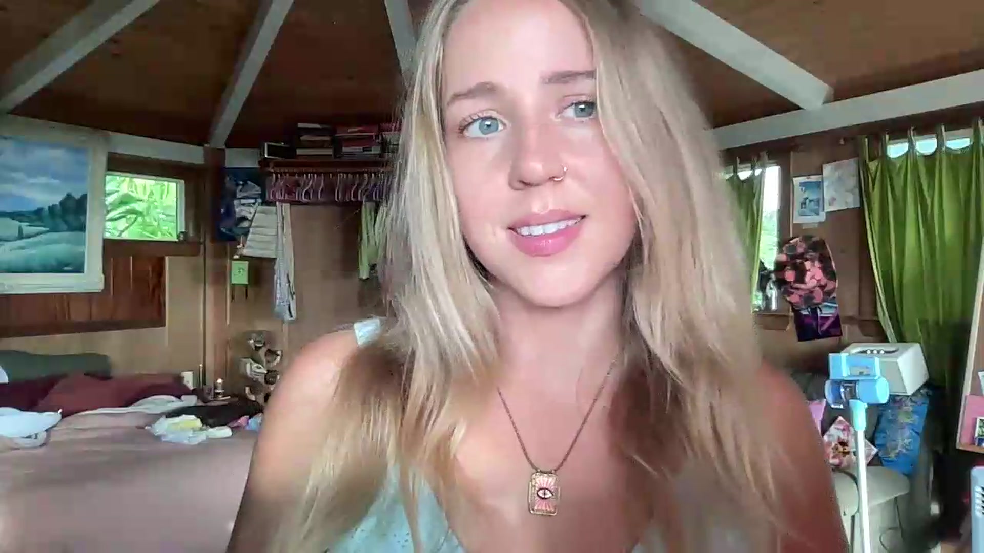 Gallery image thumbnail from IvyPiercee's myfreecams stream on, 06/28/2026, 03:51 image 6 of 20