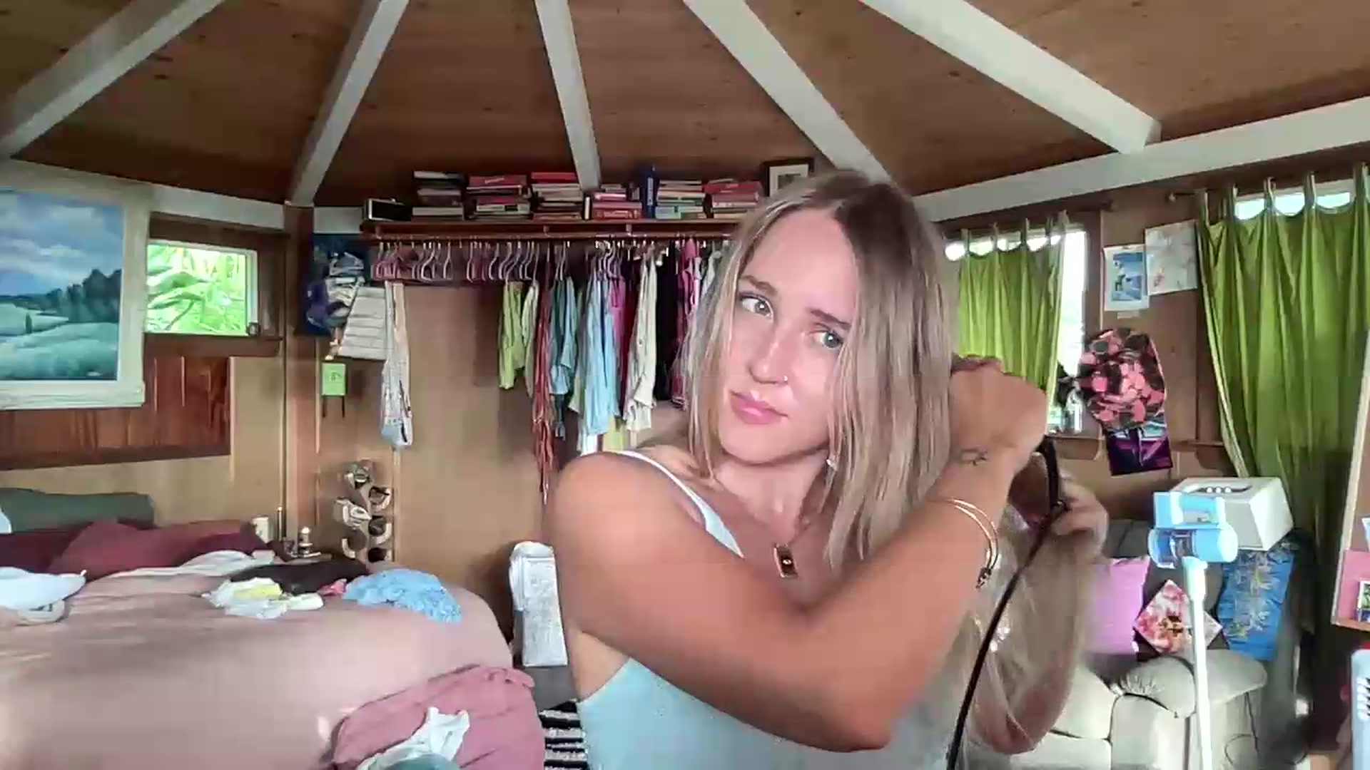 Gallery image thumbnail from IvyPiercee's myfreecams stream on, 06/28/2026, 03:51 image 8 of 20