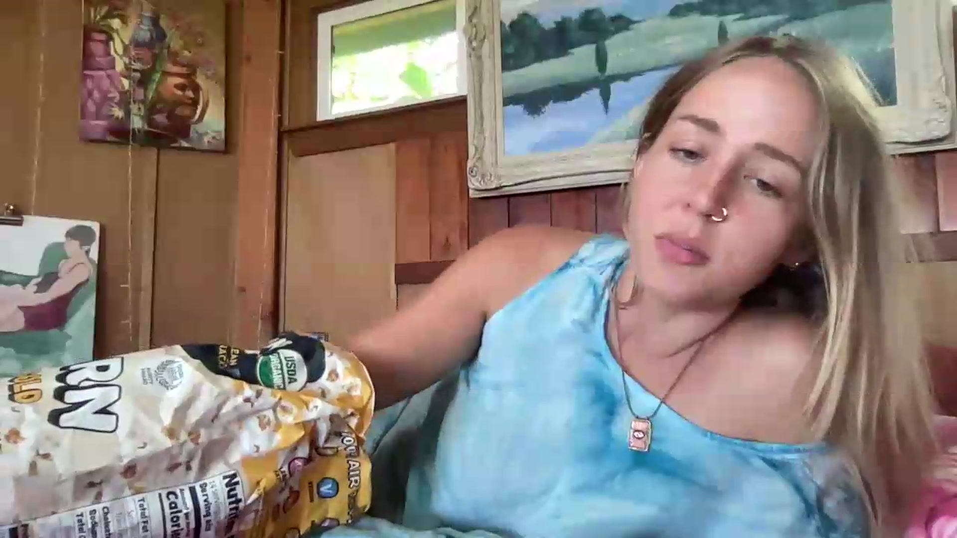 Gallery image thumbnail from IvyPiercee's myfreecams stream on, 07/16/2026, 20:34 image 20 of 20
