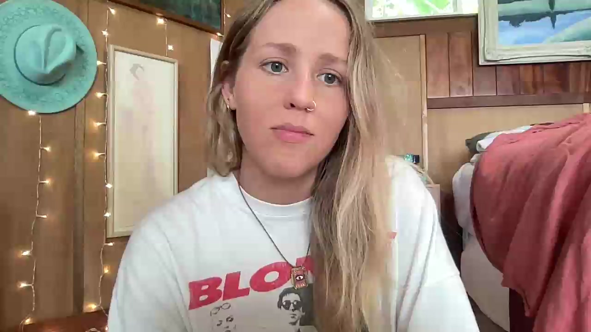 Gallery image thumbnail from IvyPiercee's myfreecams stream on, 07/20/2026, 22:16 image 7 of 20