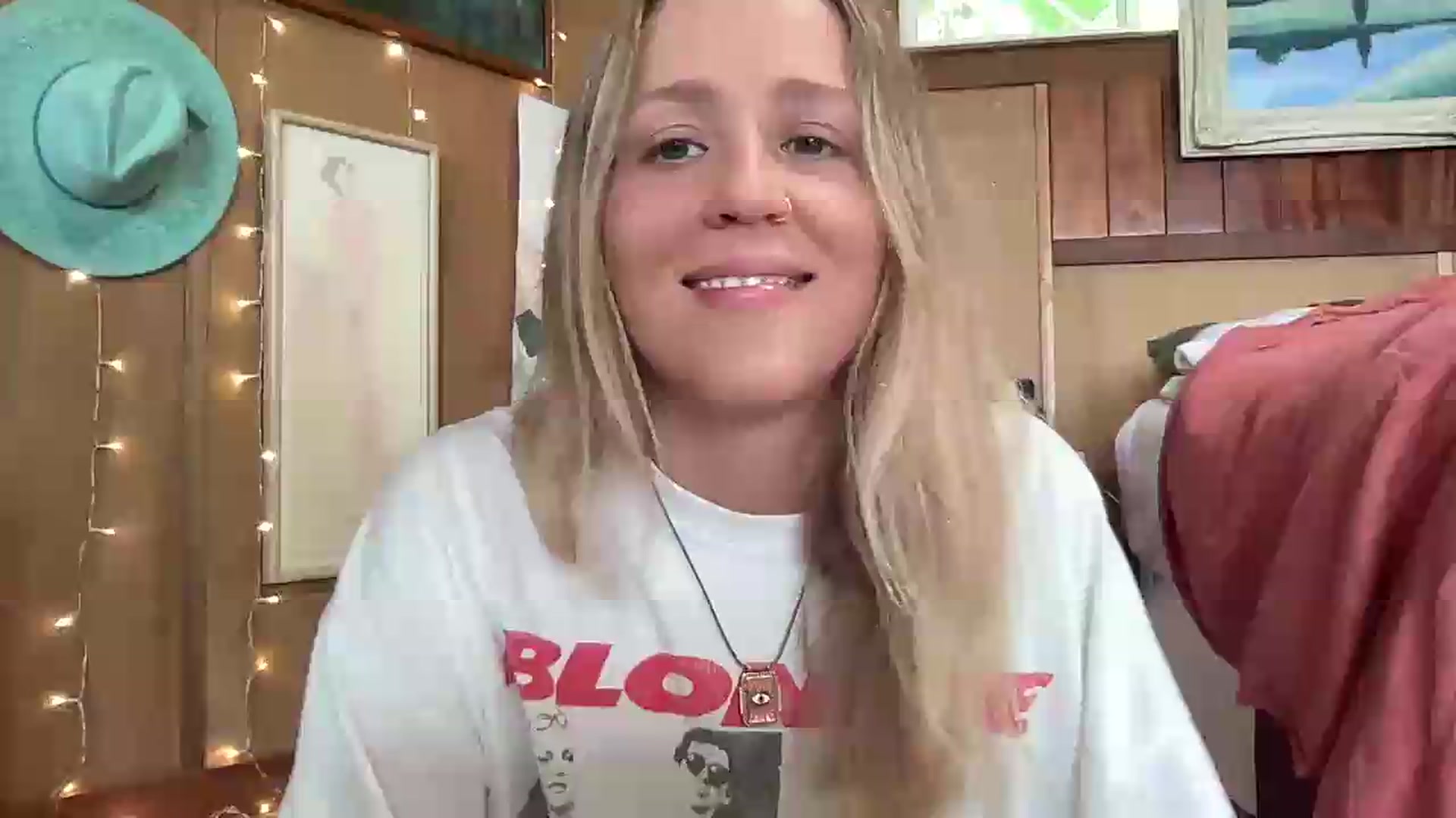 Gallery image thumbnail from IvyPiercee's myfreecams stream on, 07/20/2026, 22:16 image 18 of 20