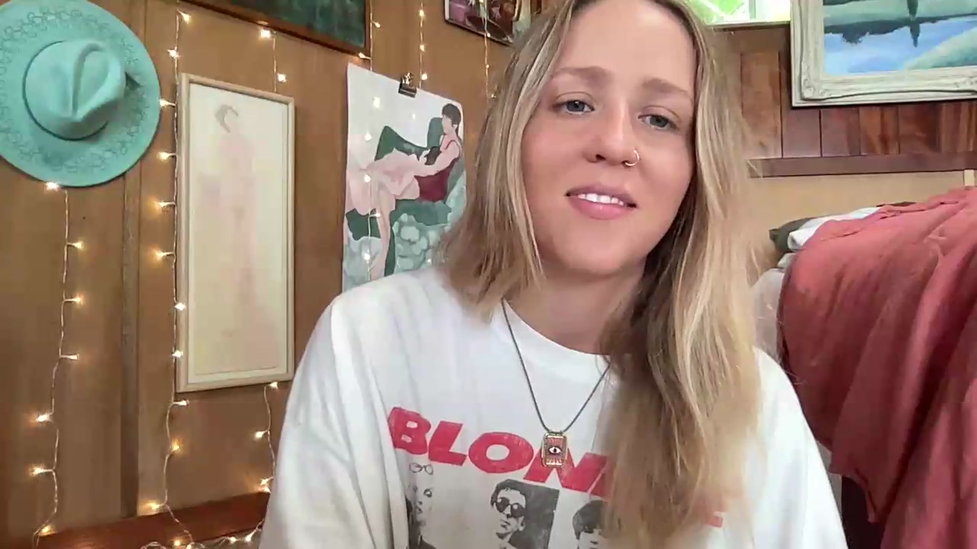 Gallery image thumbnail from IvyPiercee's myfreecams stream on, 07/20/2026, 22:16 image 11 of 20