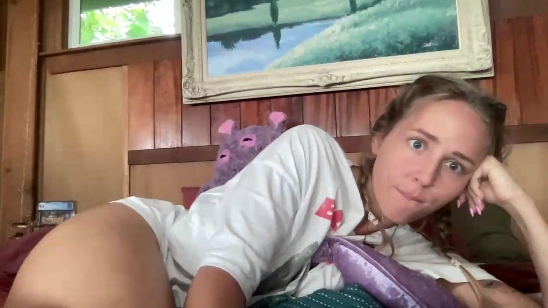 Gallery image thumbnail from IvyPiercee's myfreecams stream on, 07/28/2026, 03:55 image 7 of 20