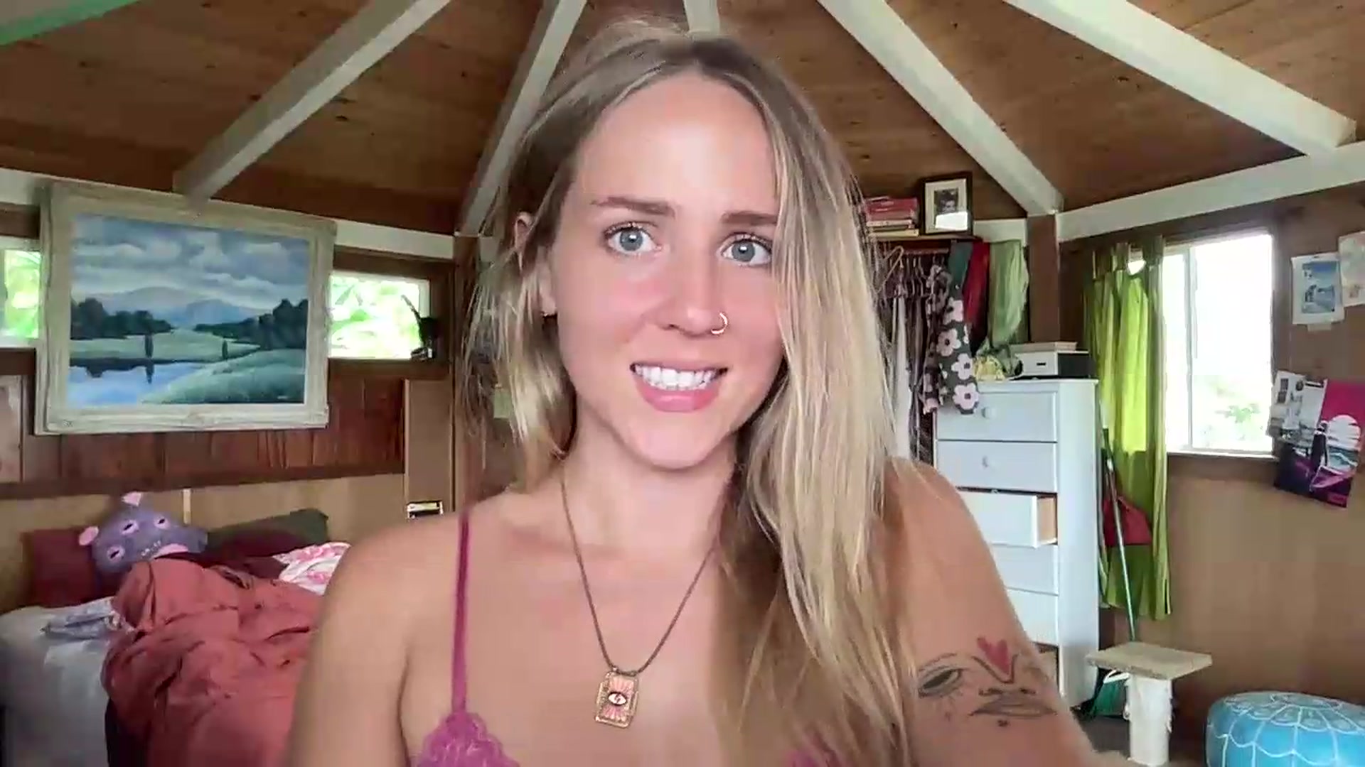 Gallery image thumbnail from IvyPiercee's myfreecams stream on, 07/28/2026, 23:15 image 6 of 20