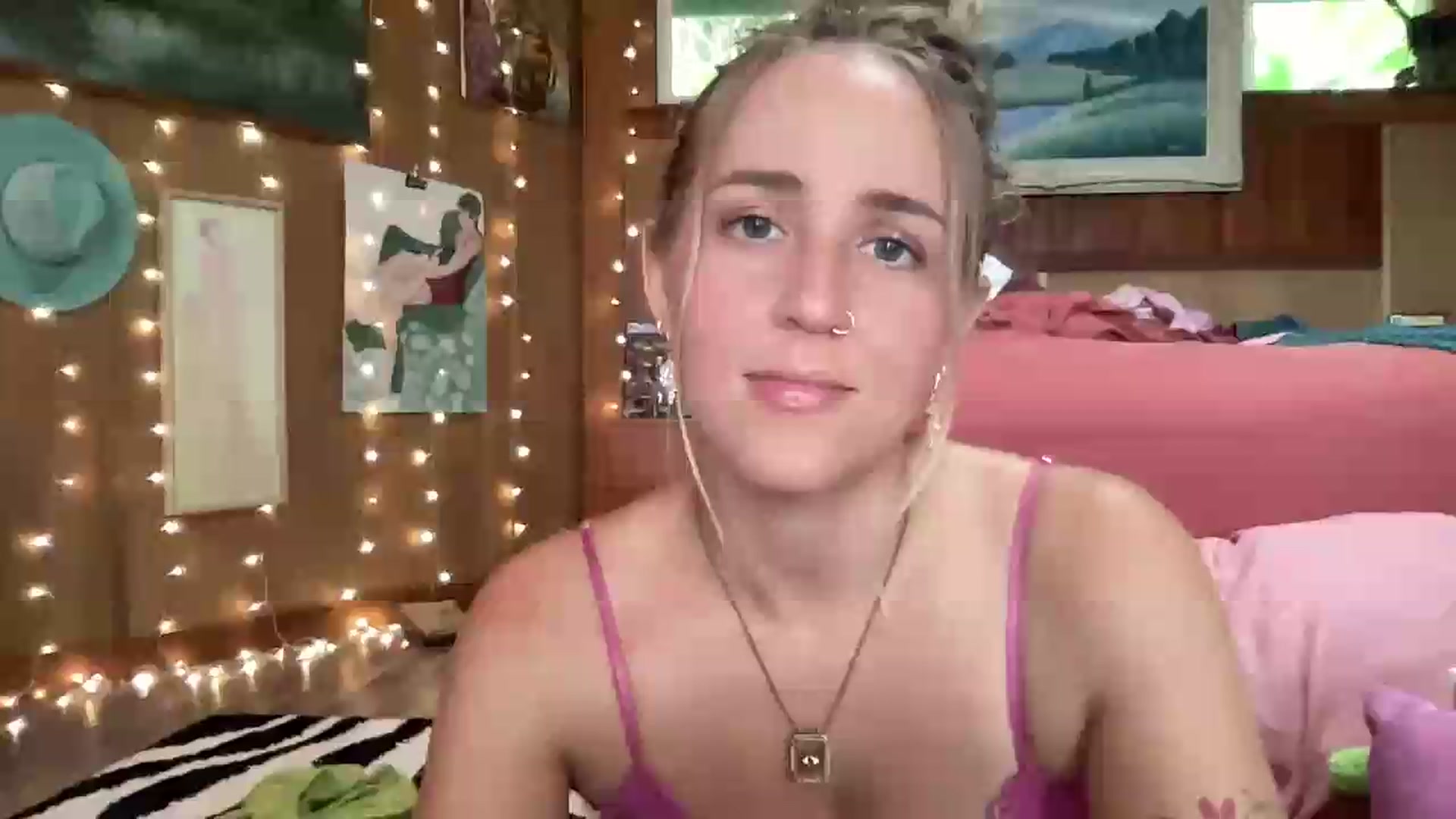 Gallery image thumbnail from IvyPiercee's myfreecams stream on, 08/03/2026, 23:49 image 19 of 20