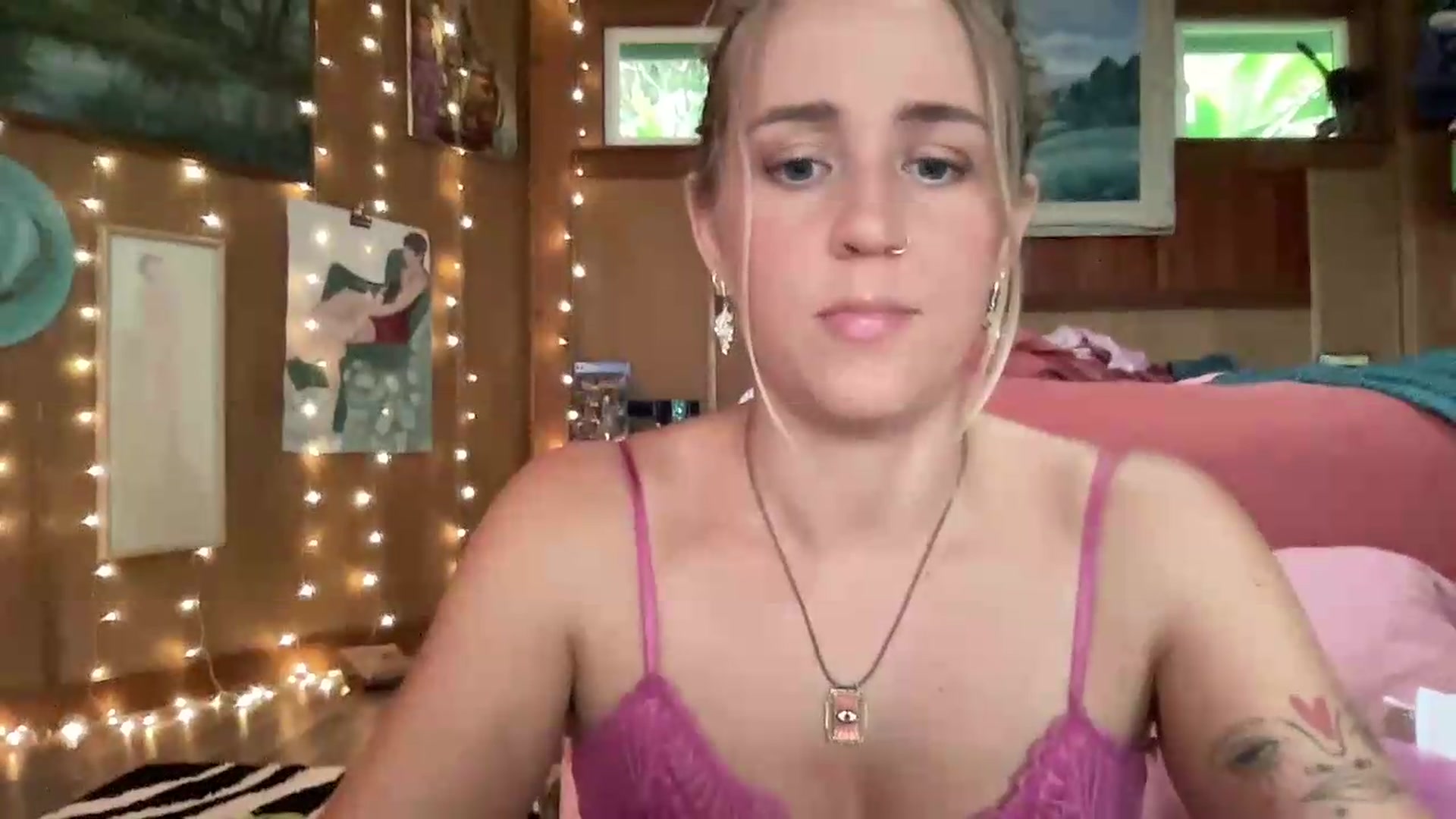 Gallery image thumbnail from IvyPiercee's myfreecams stream on, 08/03/2026, 23:49 image 14 of 20