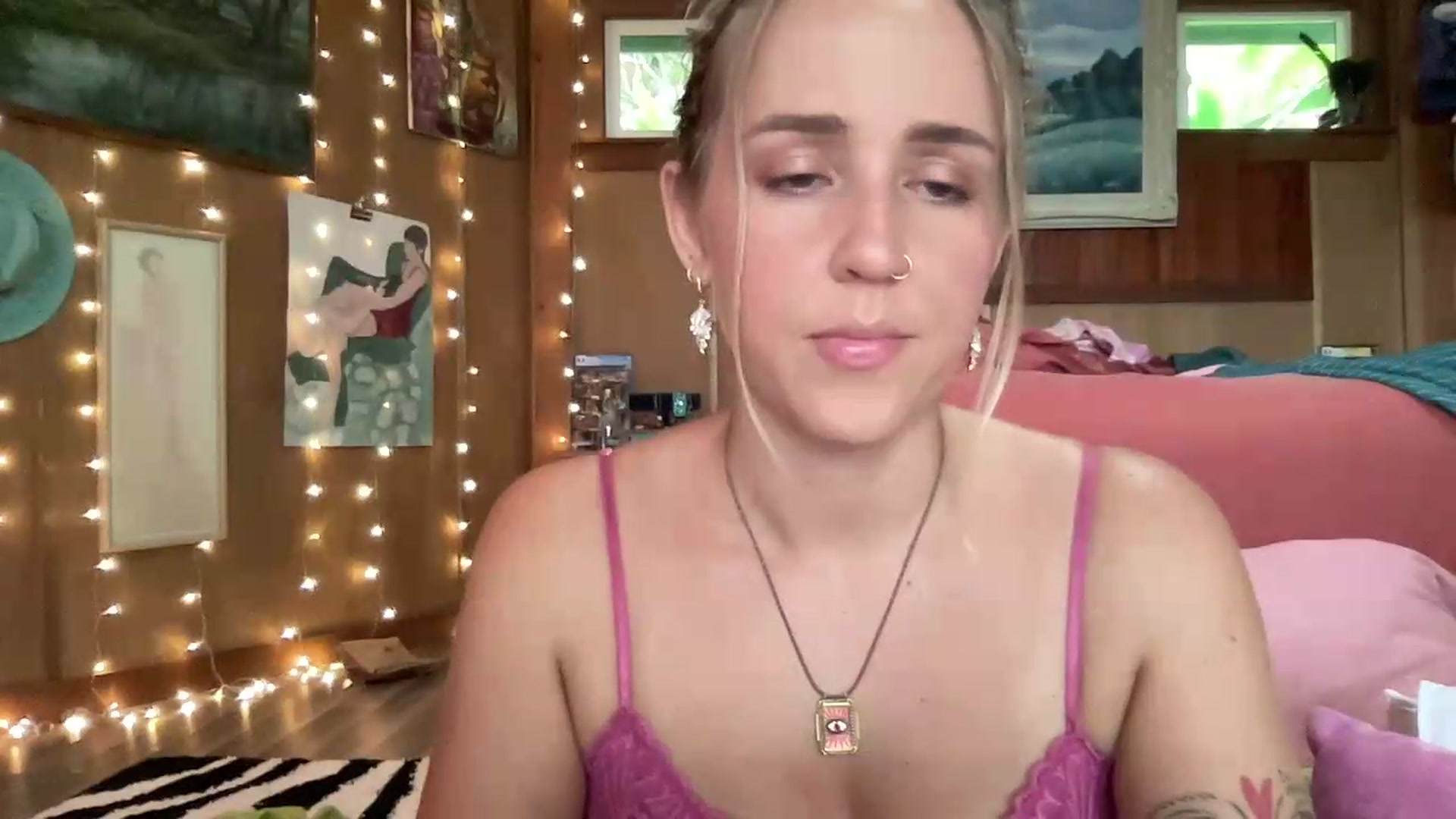 Gallery image thumbnail from IvyPiercee's myfreecams stream on, 08/03/2026, 23:49 image 15 of 20
