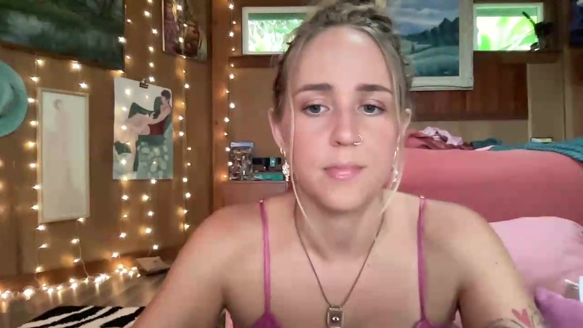 Gallery image thumbnail from IvyPiercee's myfreecams stream on, 08/03/2026, 23:49 image 10 of 20