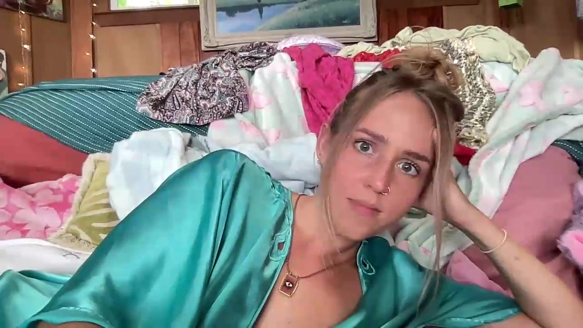 Gallery image thumbnail from IvyPiercee's myfreecams stream on, 08/14/2026, 01:11 image 18 of 20