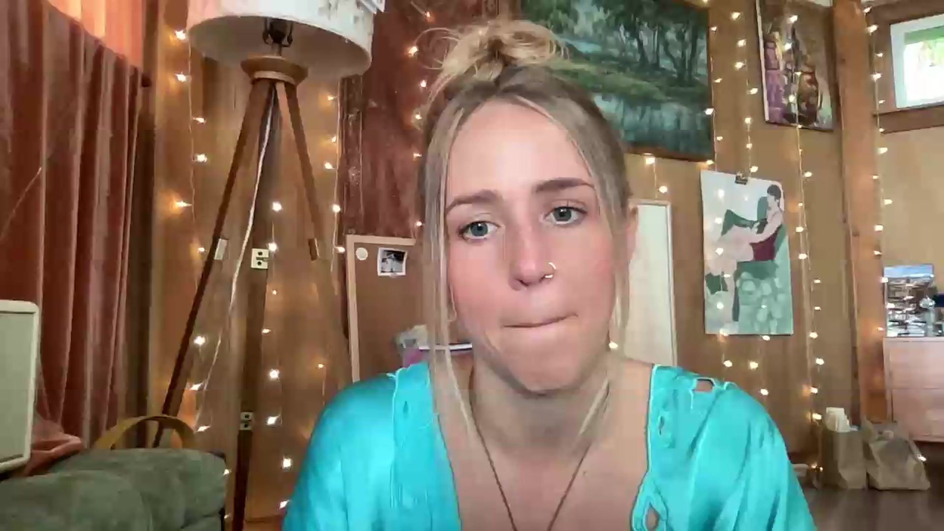 Gallery image thumbnail from IvyPiercee's myfreecams stream on, 08/14/2026, 01:11 image 5 of 20