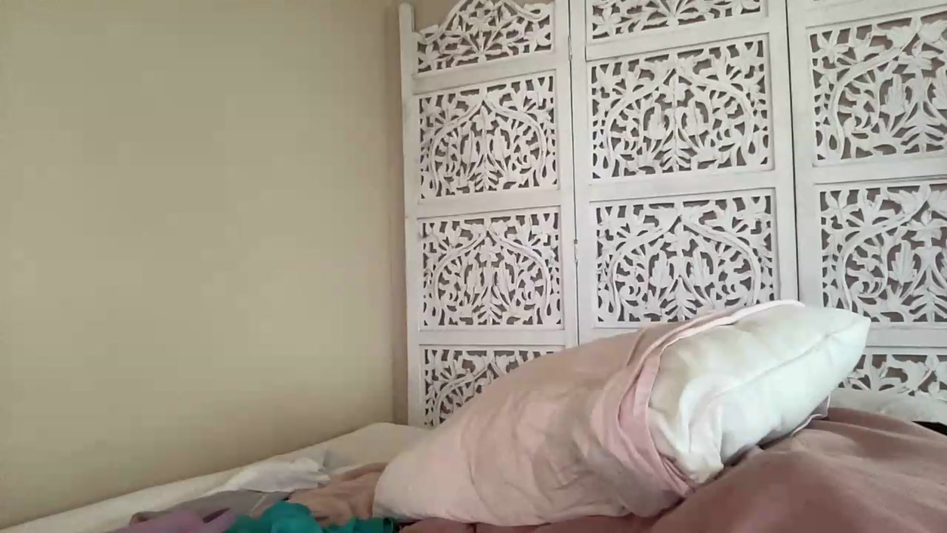 Gallery image thumbnail from IvyPiercee's myfreecams stream on, 08/20/2026, 01:53 image 6 of 20