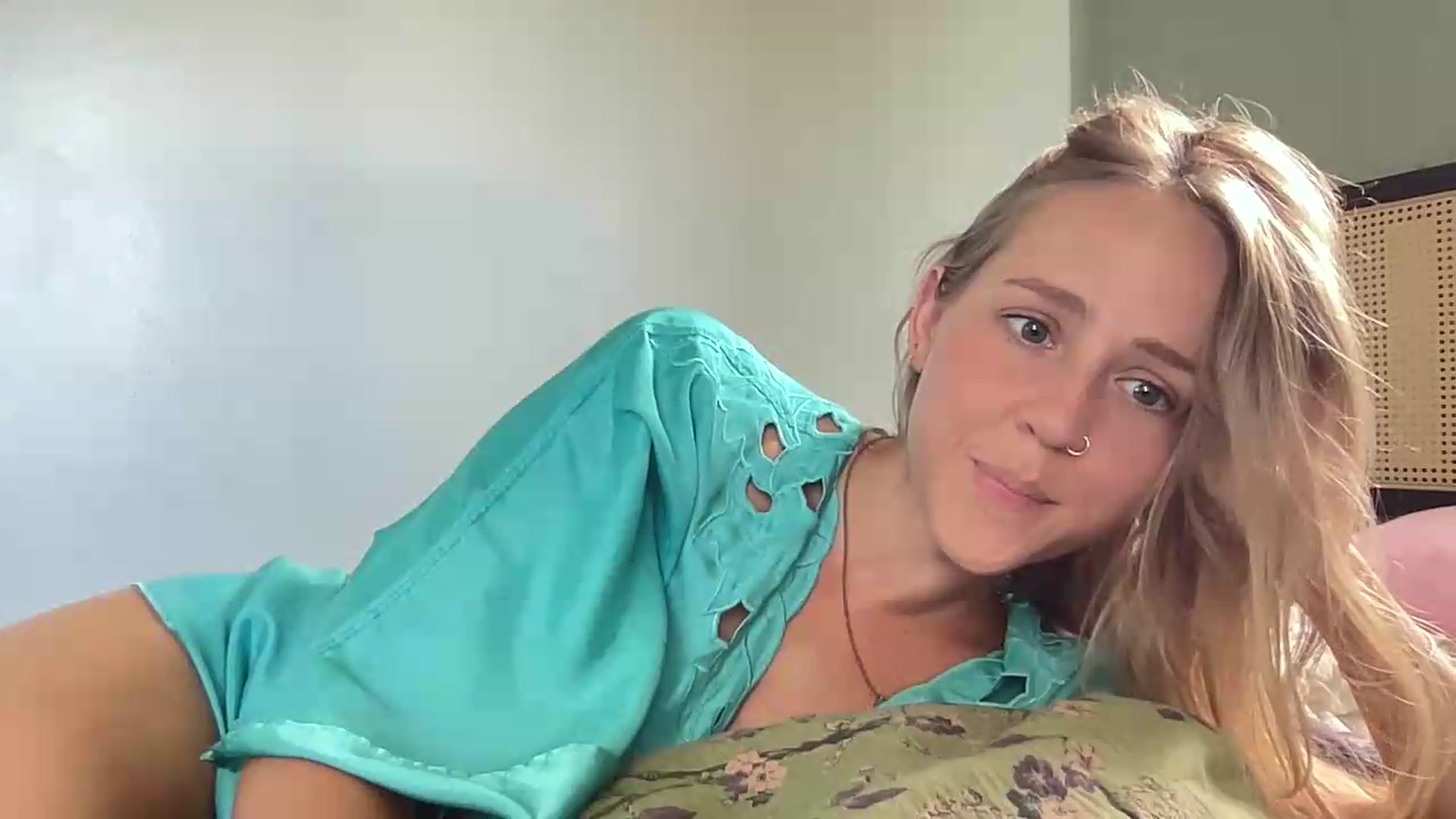 Gallery image thumbnail from IvyPiercee's myfreecams stream on, 08/20/2026, 21:46 image 12 of 20
