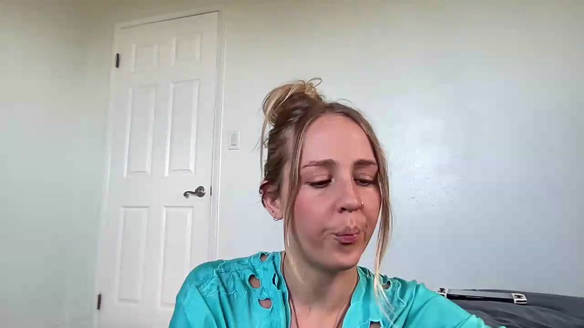 Gallery image thumbnail from IvyPiercee's myfreecams stream on, 08/20/2026, 21:46 image 19 of 20
