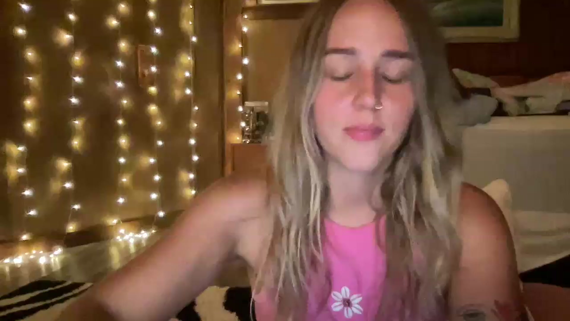 Gallery image thumbnail from IvyPiercee's myfreecams stream on, 08/22/2026, 05:53 image 3 of 20