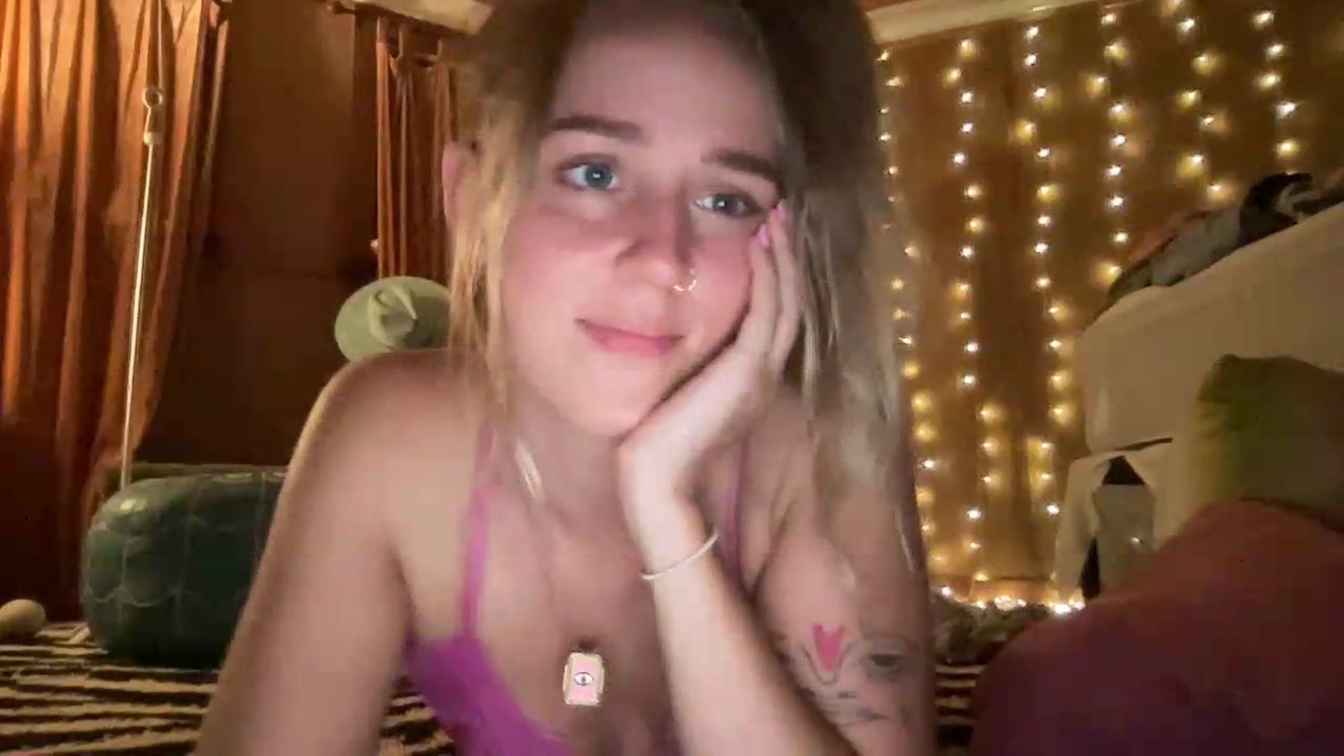 Gallery image thumbnail from IvyPiercee's myfreecams stream on, 08/23/2026, 05:43 image 17 of 20