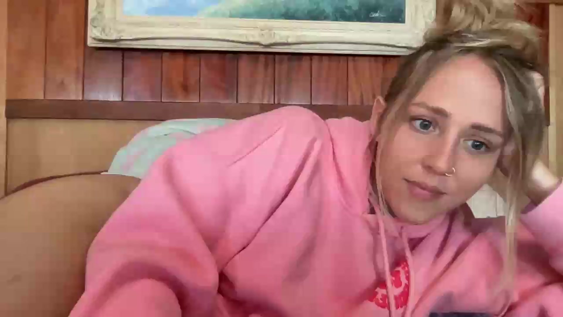 Gallery image thumbnail from IvyPiercee's myfreecams stream on, 09/01/2026, 17:56 image 5 of 20