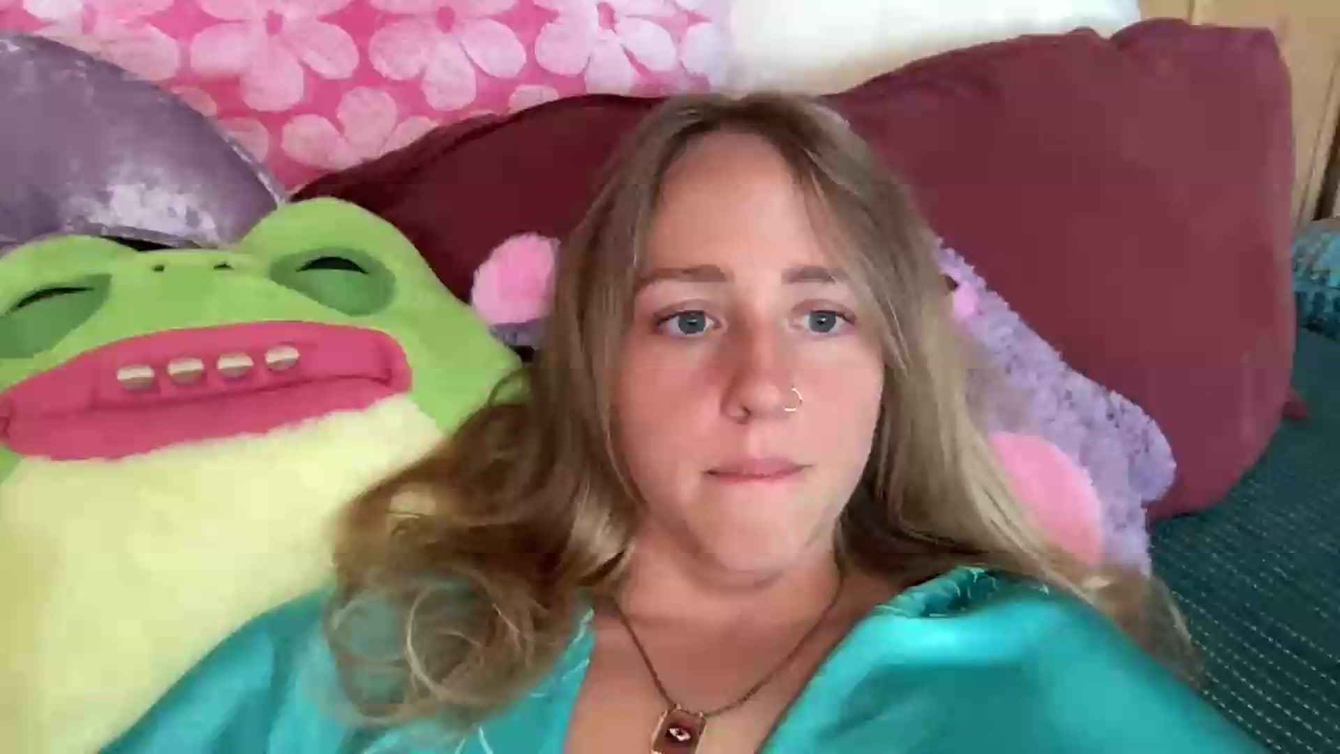 Gallery image thumbnail from IvyPiercee's myfreecams stream on, 09/01/2026, 20:35 image 1 of 20