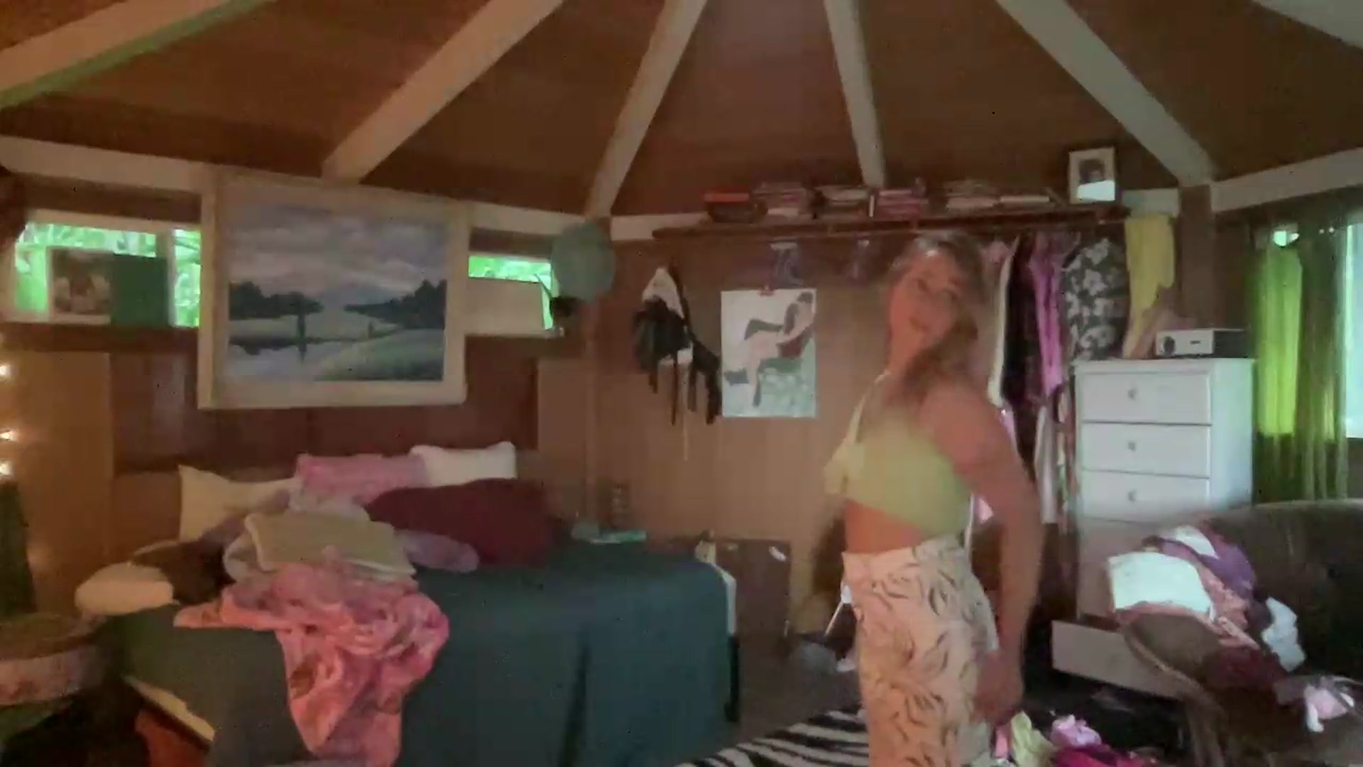 Gallery image thumbnail from IvyPiercee's myfreecams stream on, 09/07/2026, 04:14 image 20 of 20