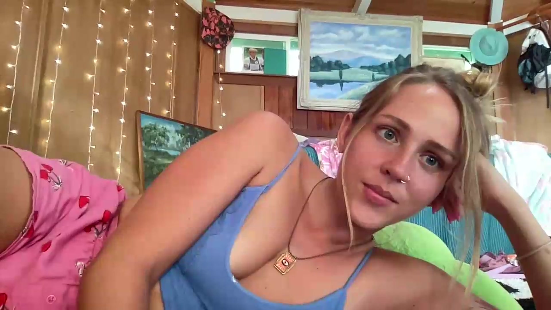 Gallery image thumbnail from IvyPiercee's myfreecams stream on, 09/08/2026, 03:11 image 11 of 20