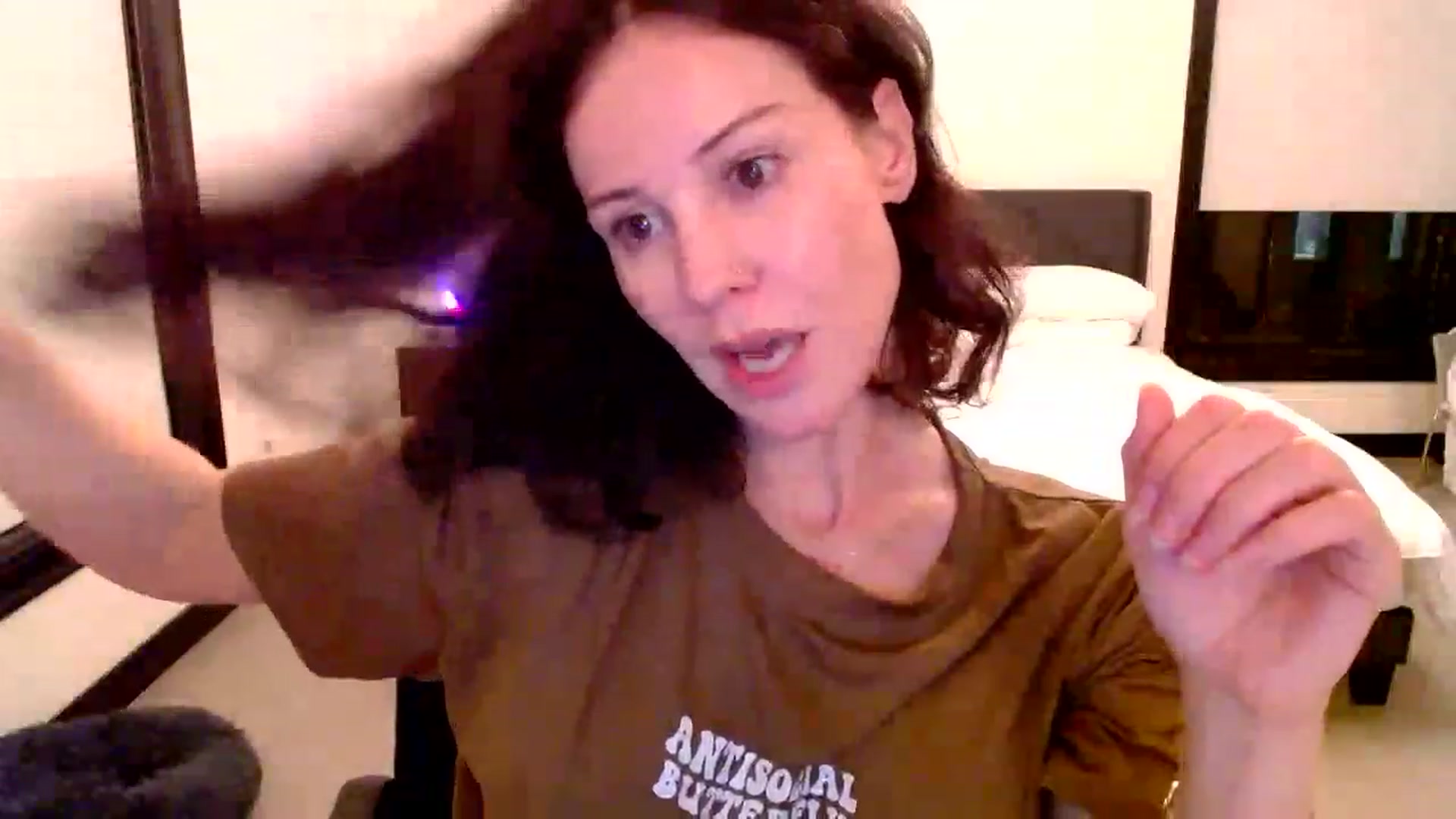 Gallery image thumbnail from Ivy__'s myfreecams stream on, 06/09/2023, 06:20 image 20 of 20
