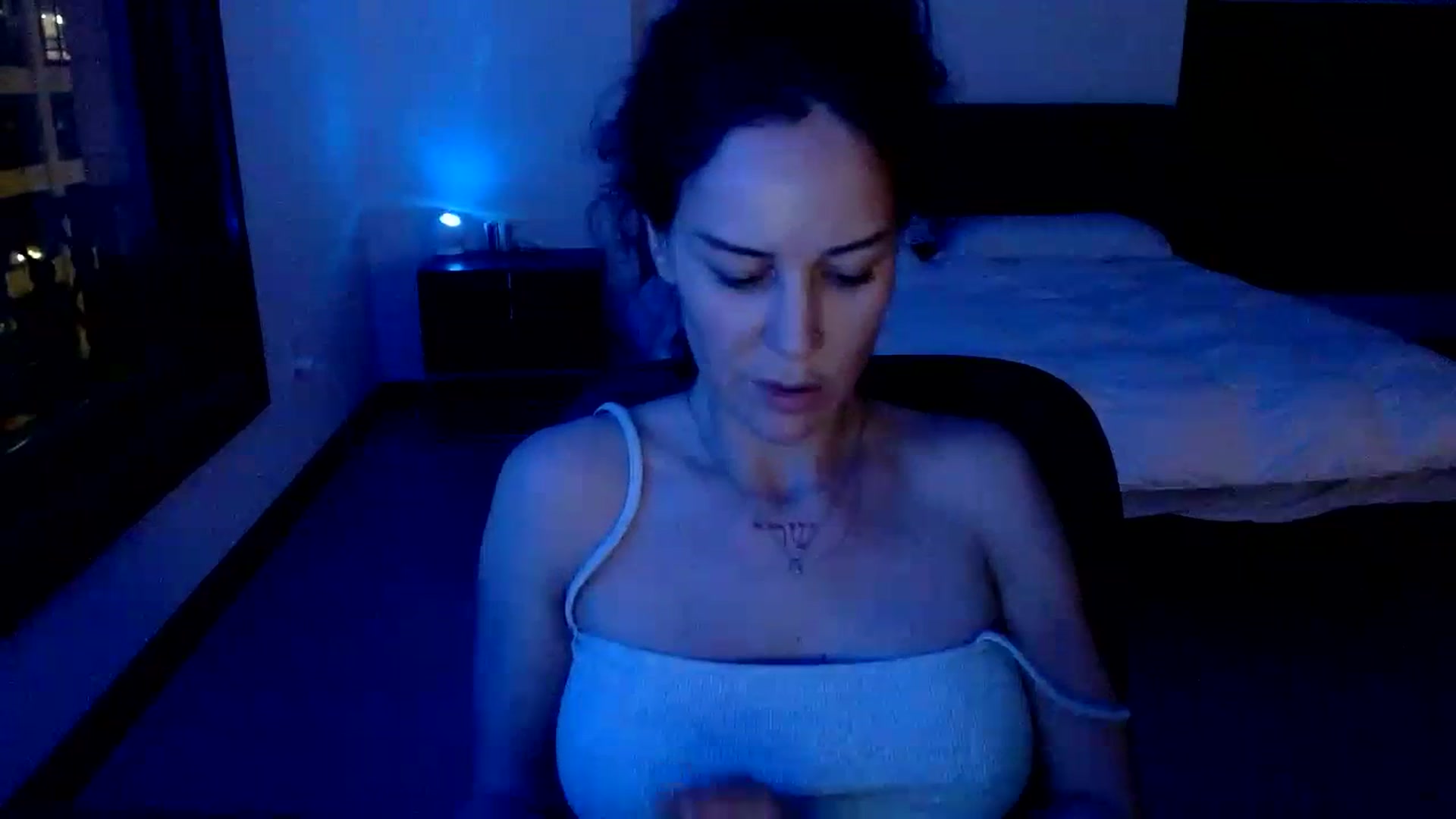 Gallery image thumbnail from Ivy__'s myfreecams stream on, 06/18/2023, 08:44 image 9 of 20