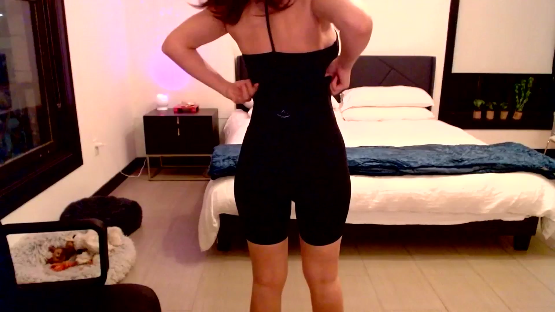 Gallery image thumbnail from Ivy__'s myfreecams stream on, 09/30/2023, 06:28 image 13 of 20