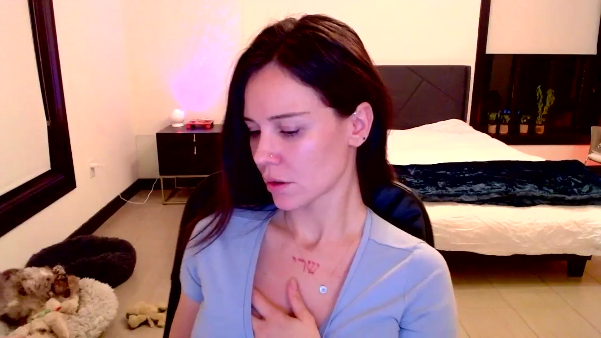 Gallery image thumbnail from Ivy__'s myfreecams stream on, 10/05/2023, 08:35 image 4 of 20