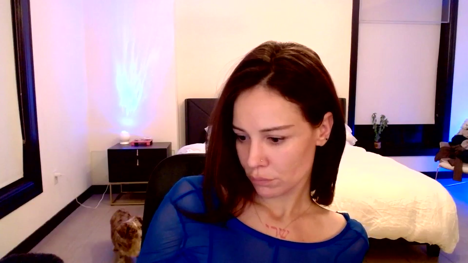Gallery image thumbnail from Ivy__'s myfreecams stream on, 10/07/2023, 08:25 image 11 of 20