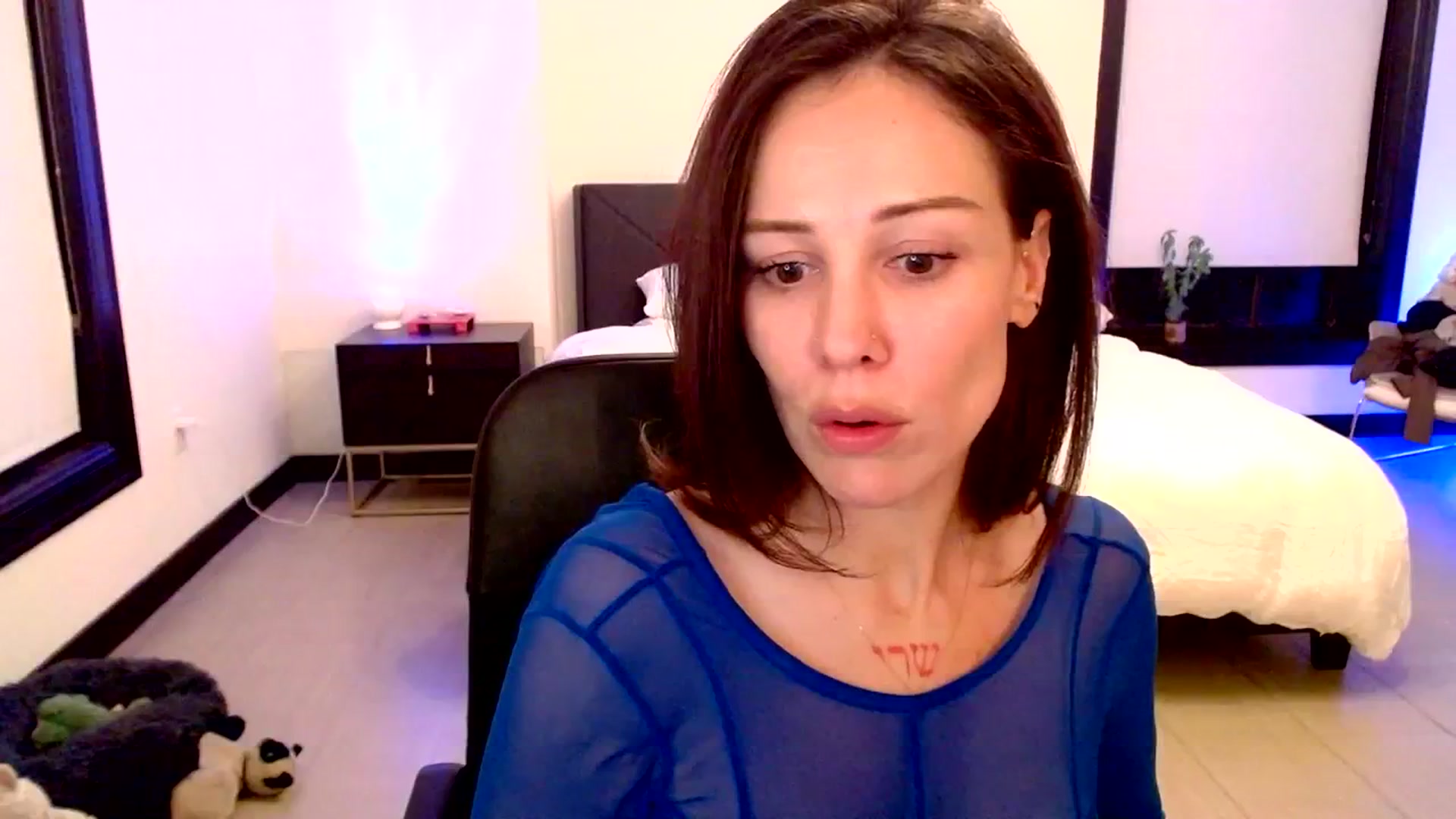 Gallery image thumbnail from Ivy__'s myfreecams stream on, 10/07/2023, 08:25 image 5 of 20