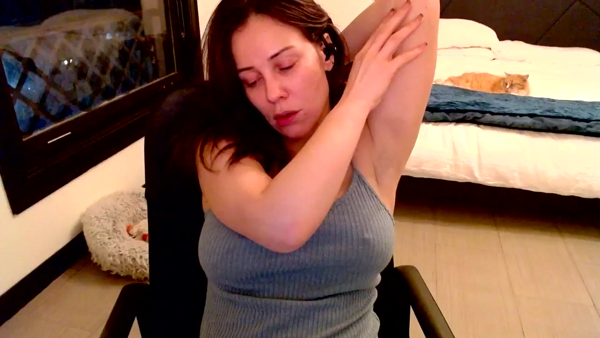 Gallery image thumbnail from Ivy__'s myfreecams stream on, 10/08/2023, 08:55 image 18 of 20