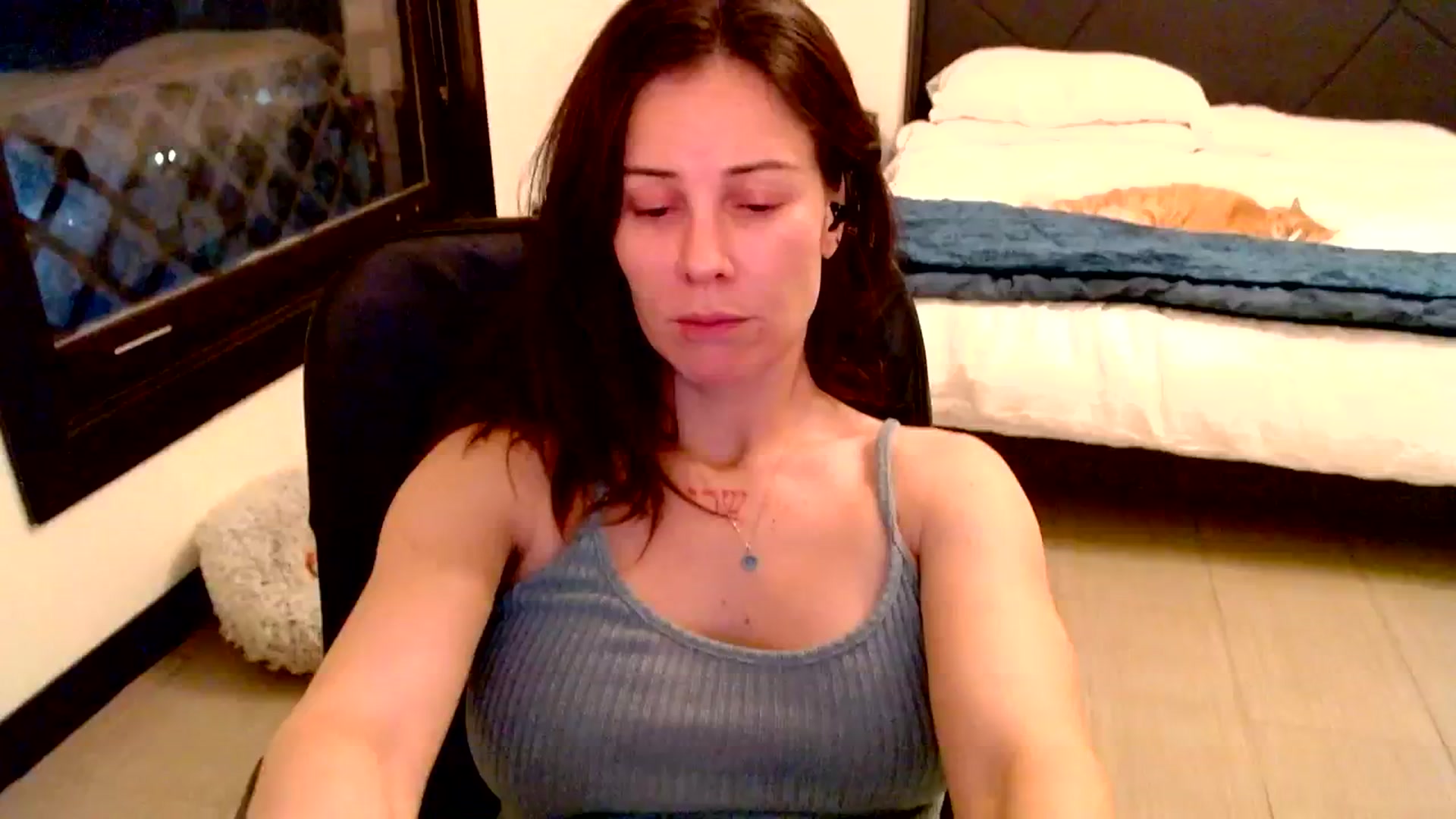 Gallery image thumbnail from Ivy__'s myfreecams stream on, 10/08/2023, 08:55 image 20 of 20