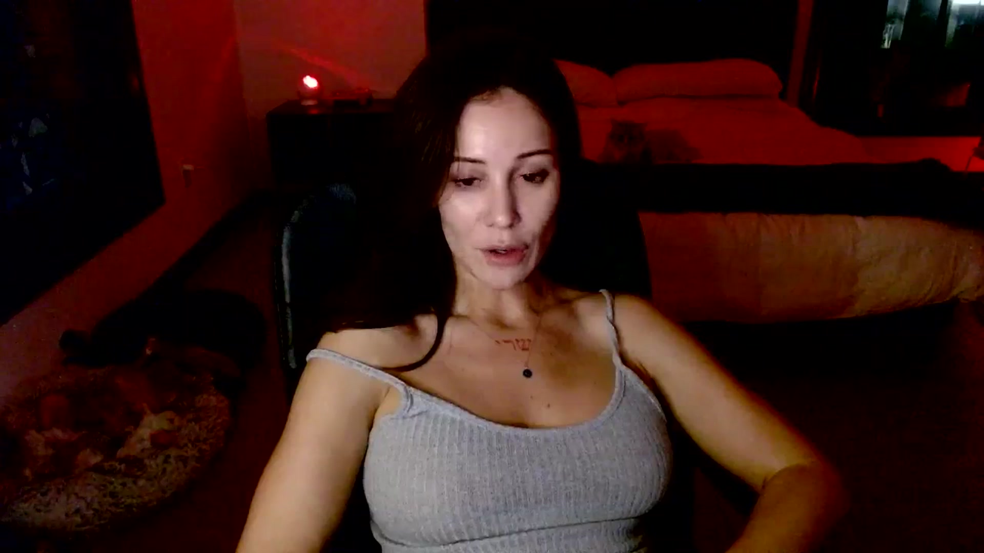 Gallery image thumbnail from Ivy__'s myfreecams stream on, 10/11/2023, 07:54 image 19 of 20