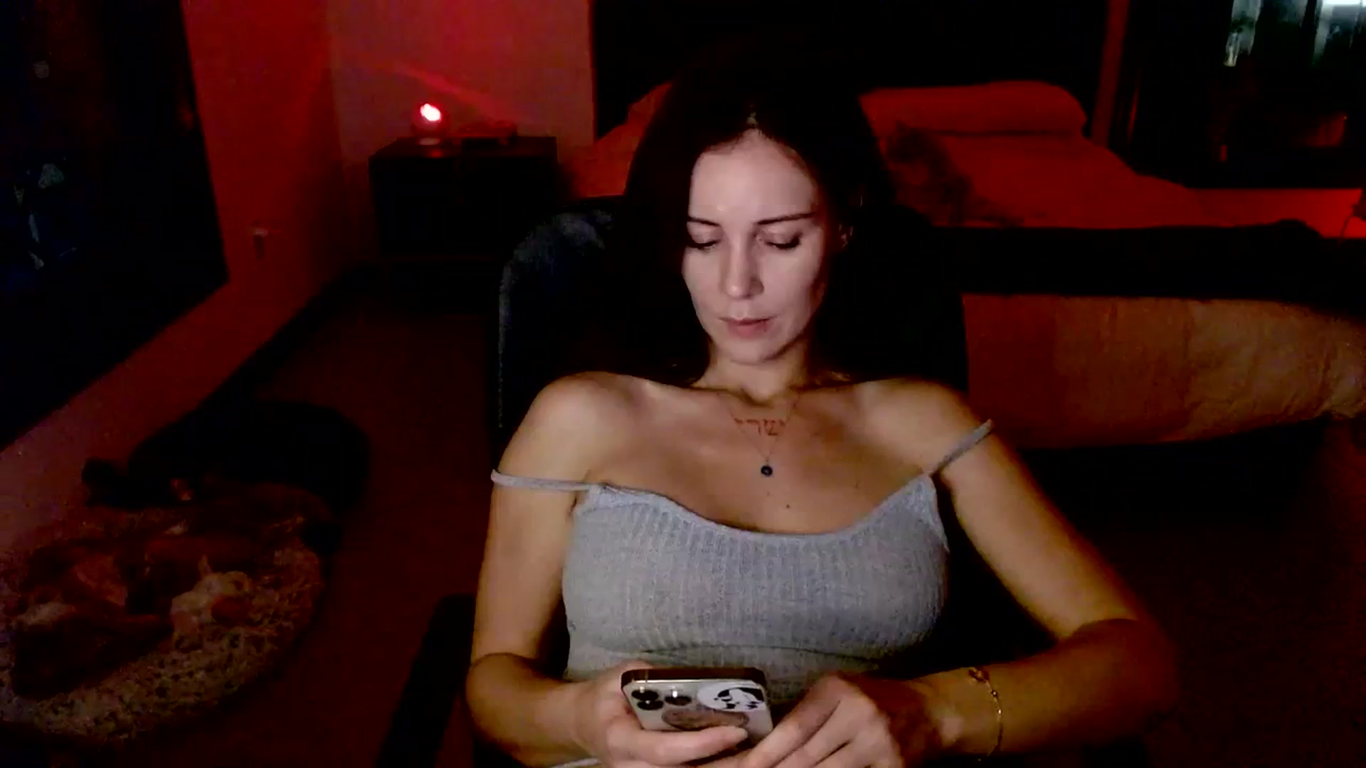 Gallery image thumbnail from Ivy__'s myfreecams stream on, 10/11/2023, 07:54 image 16 of 20