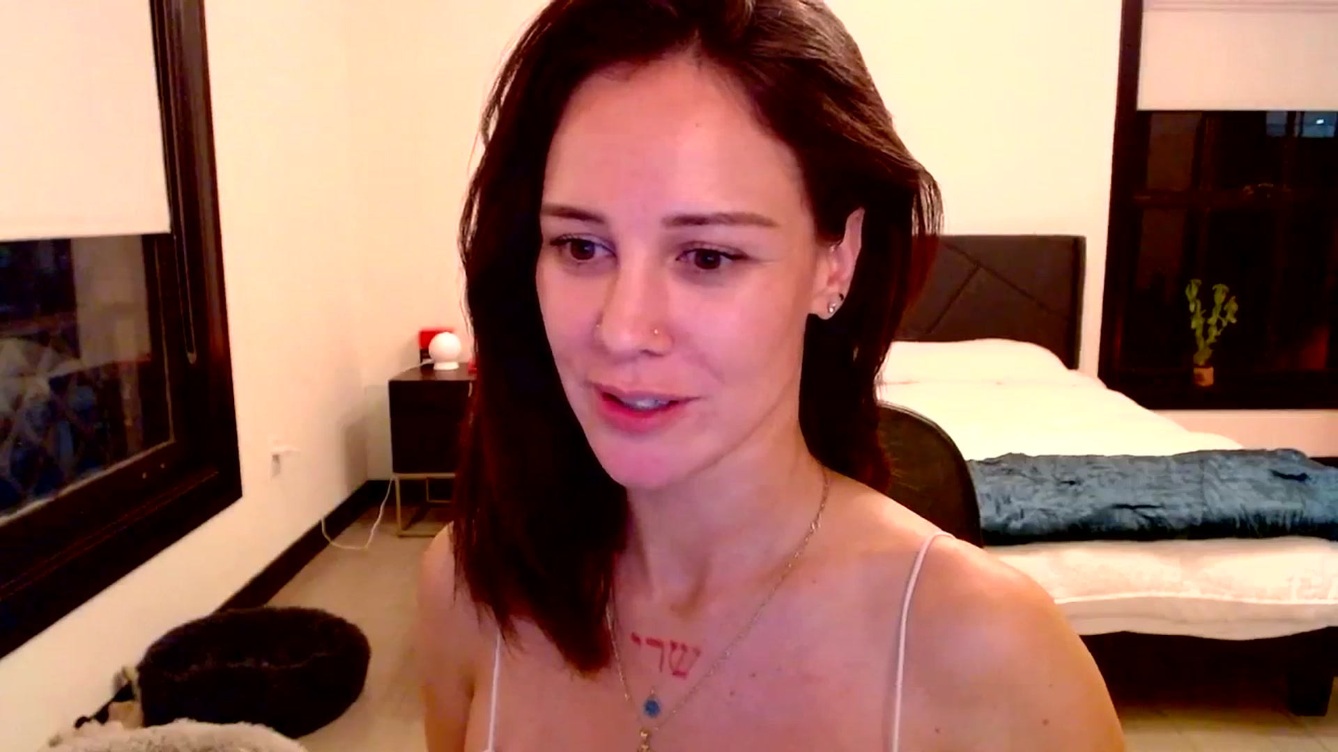 Gallery image thumbnail from Ivy__'s myfreecams stream on, 10/12/2023, 09:26 image 16 of 20
