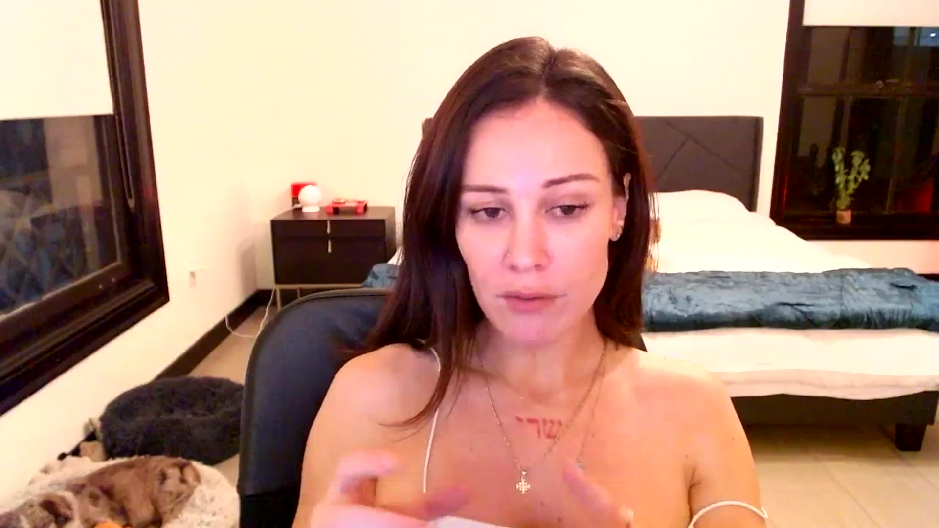Gallery image thumbnail from Ivy__'s myfreecams stream on, 10/12/2023, 09:26 image 5 of 20