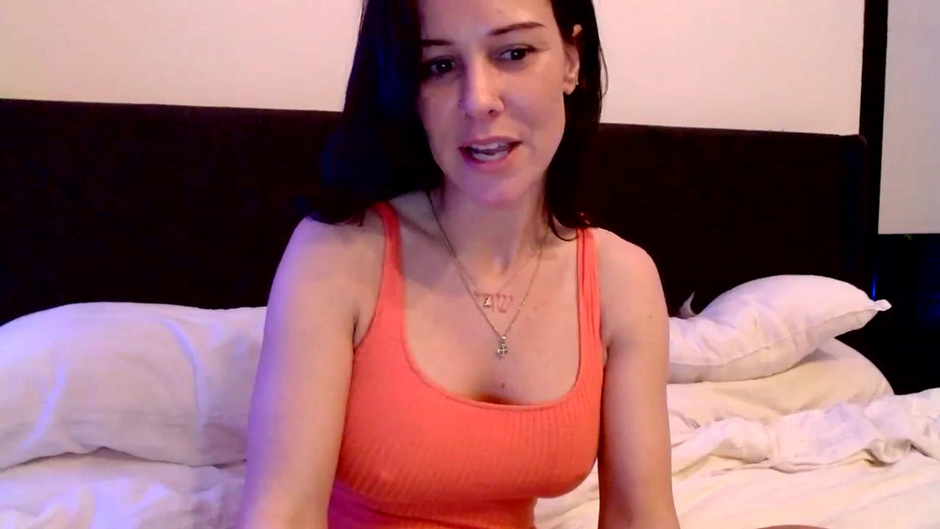 Gallery image thumbnail from Ivy__'s myfreecams stream on, 02/23/2024, 09:09 image 15 of 20