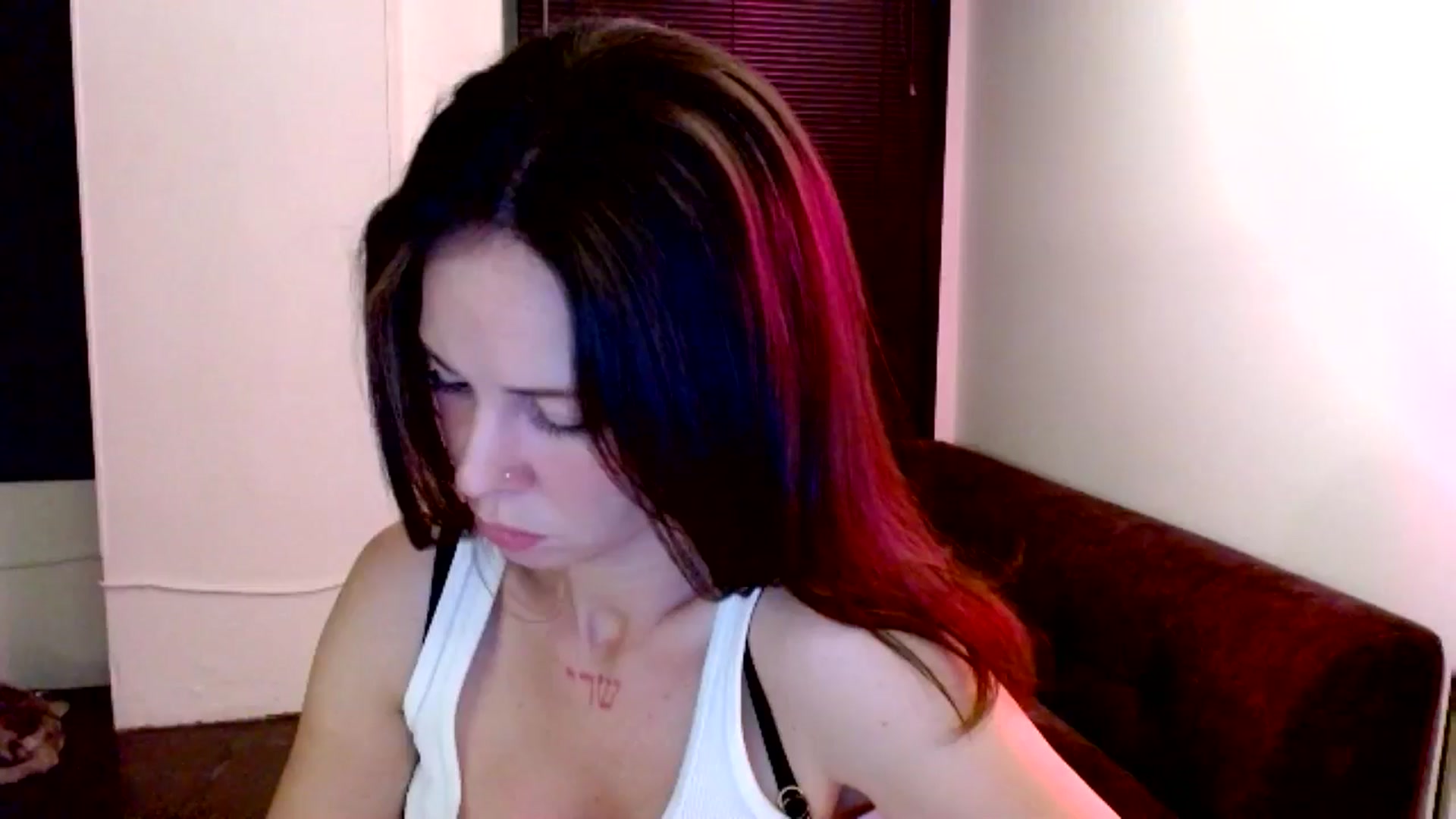 Gallery image thumbnail from Ivy__'s myfreecams stream on, 08/23/2024, 08:07 image 18 of 20