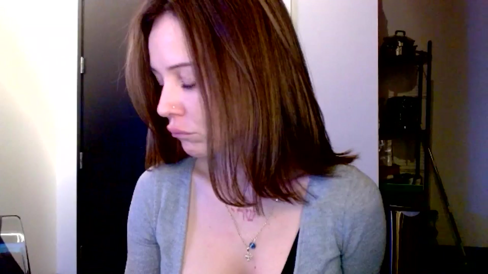 Gallery image thumbnail from Ivy__'s myfreecams stream on, 11/08/2024, 10:05 image 18 of 20